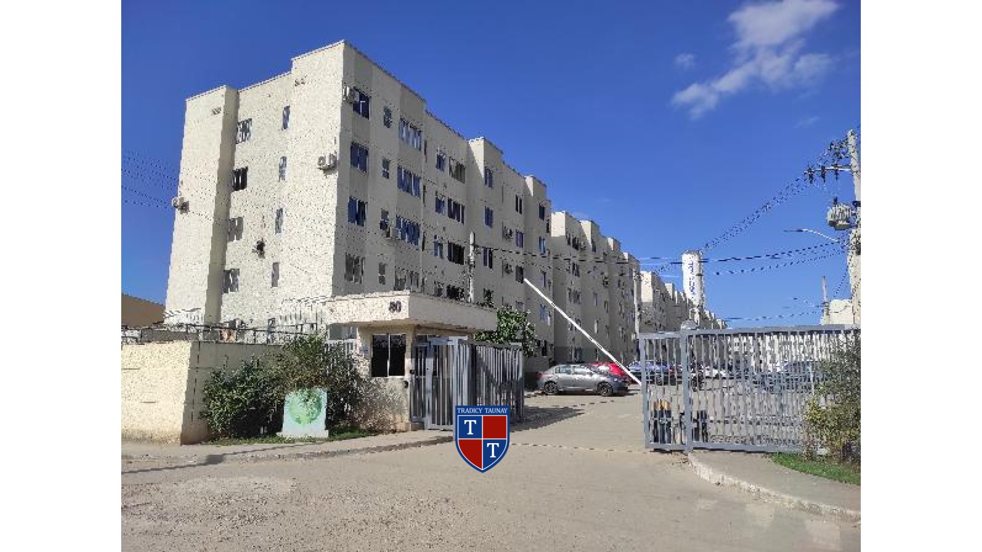 APARTAMENTO em SAO VICENTE