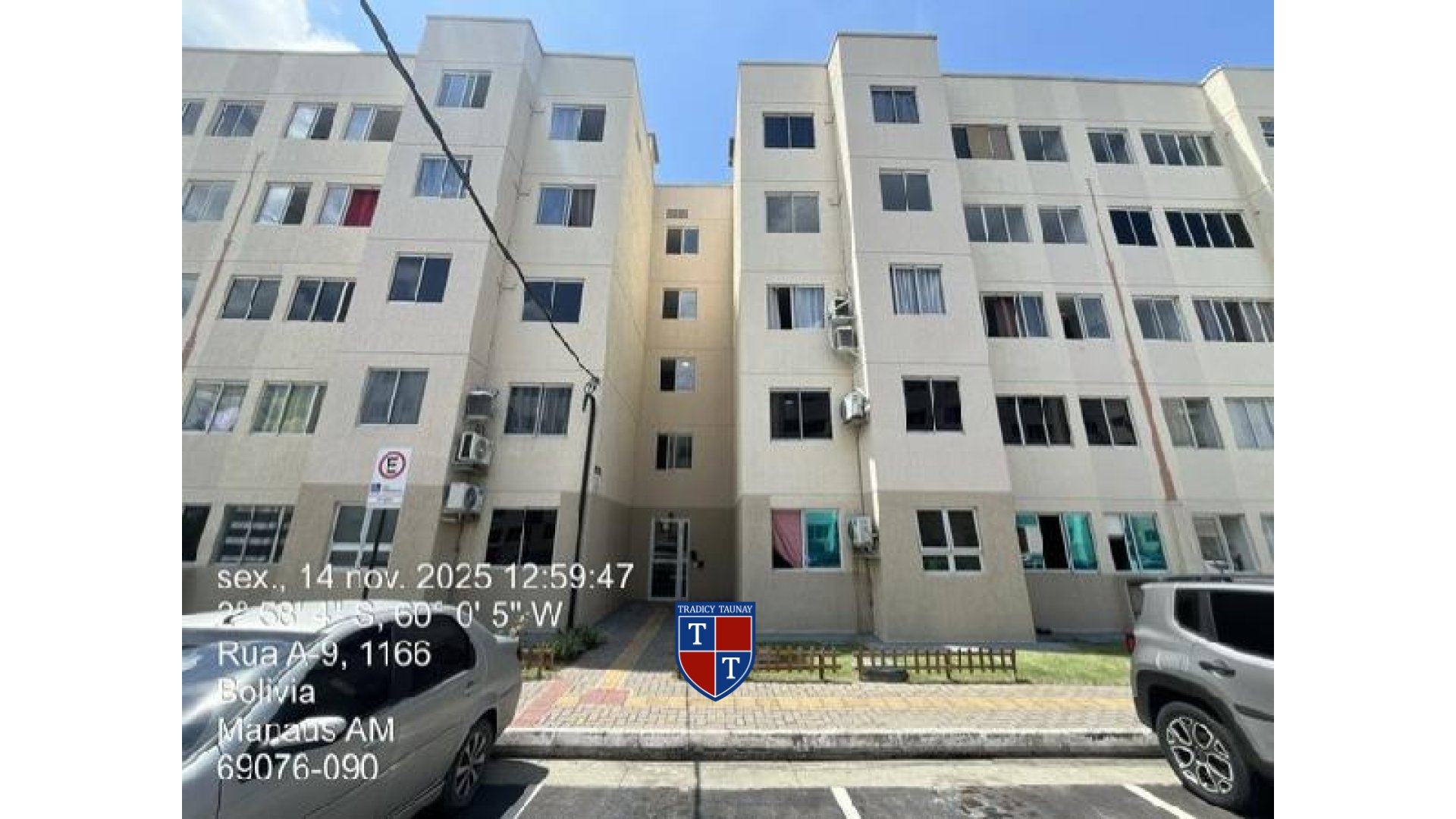 APARTAMENTO em LAGO AZUL