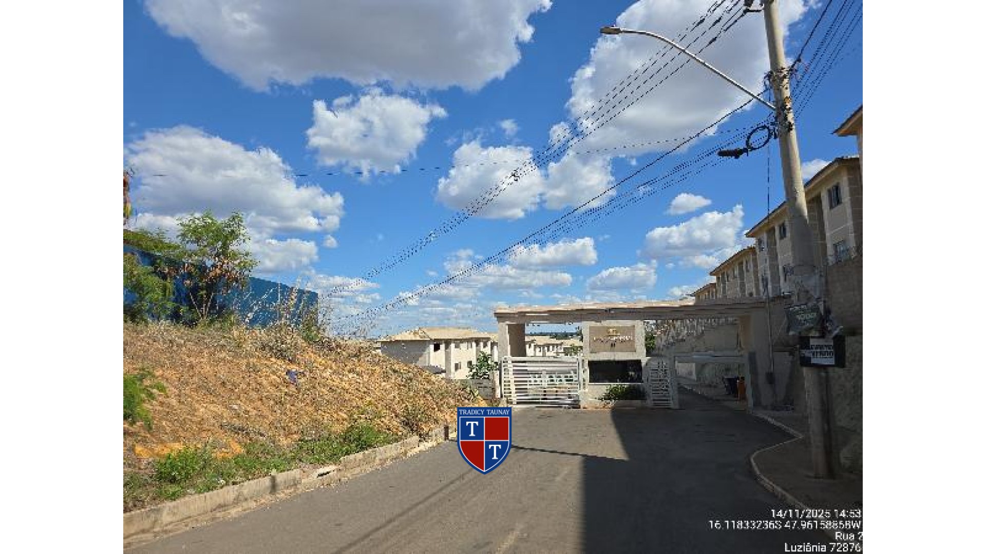 Foto 1 de APARTAMENTO em FAZENDA SAIA VELHA, LUZIANIA/GO - Imóvel Retomado CAIXA Ref 8787713718874
