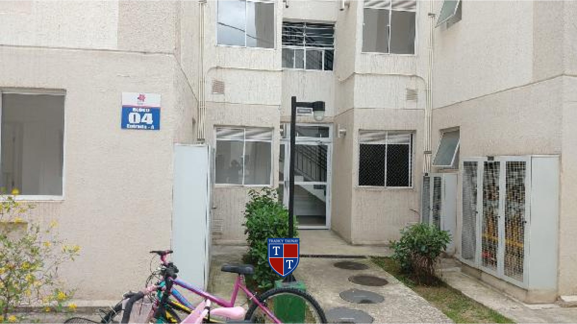 Foto 1 de APARTAMENTO em SANTA CRUZ, RIO DE JANEIRO/RJ - Imóvel Retomado CAIXA Ref 8787713725536
