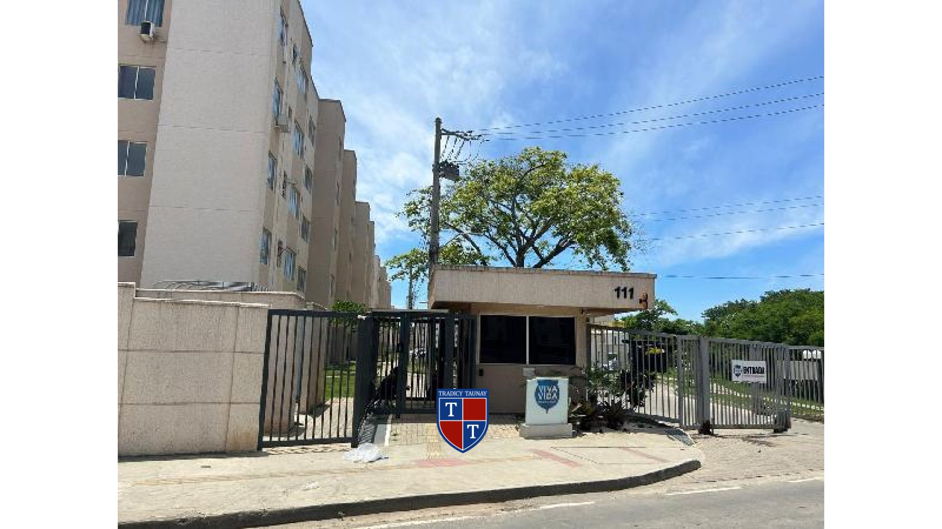 APARTAMENTO em SANTA CRUZ