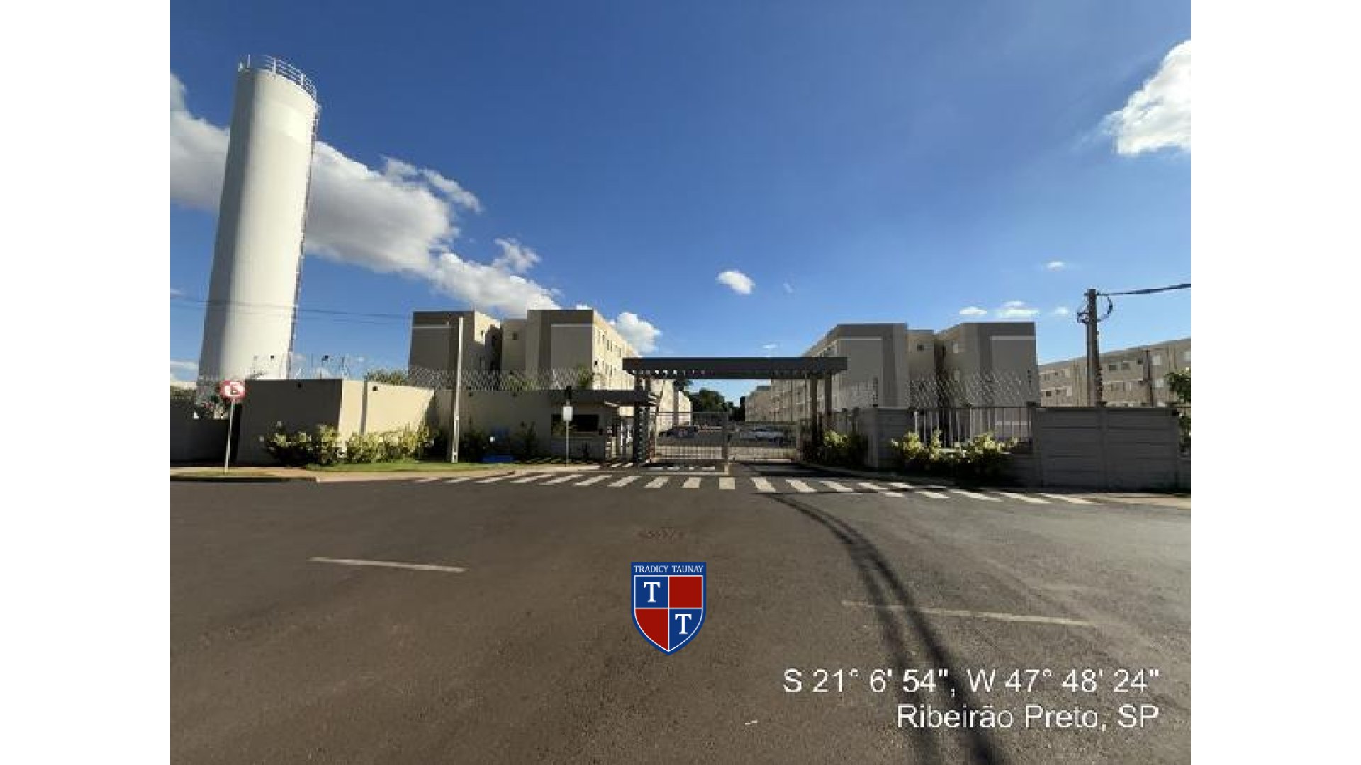 APARTAMENTO em VALENTINA FIGUEIREDO