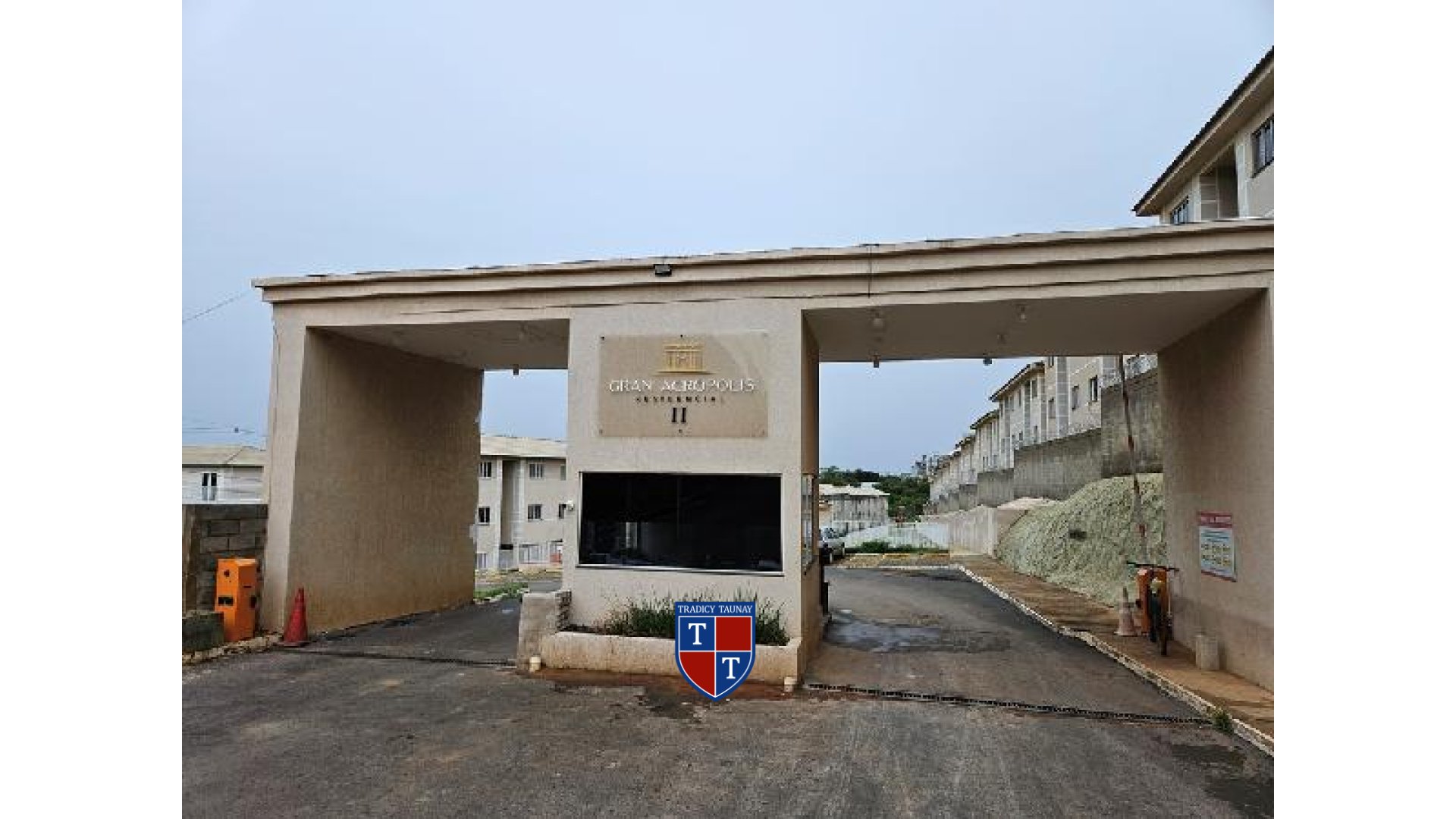 Foto 1 de APARTAMENTO em FAZENDA SAIA VELHA, LUZIANIA/GO - Imóvel Retomado CAIXA Ref 8787713883263