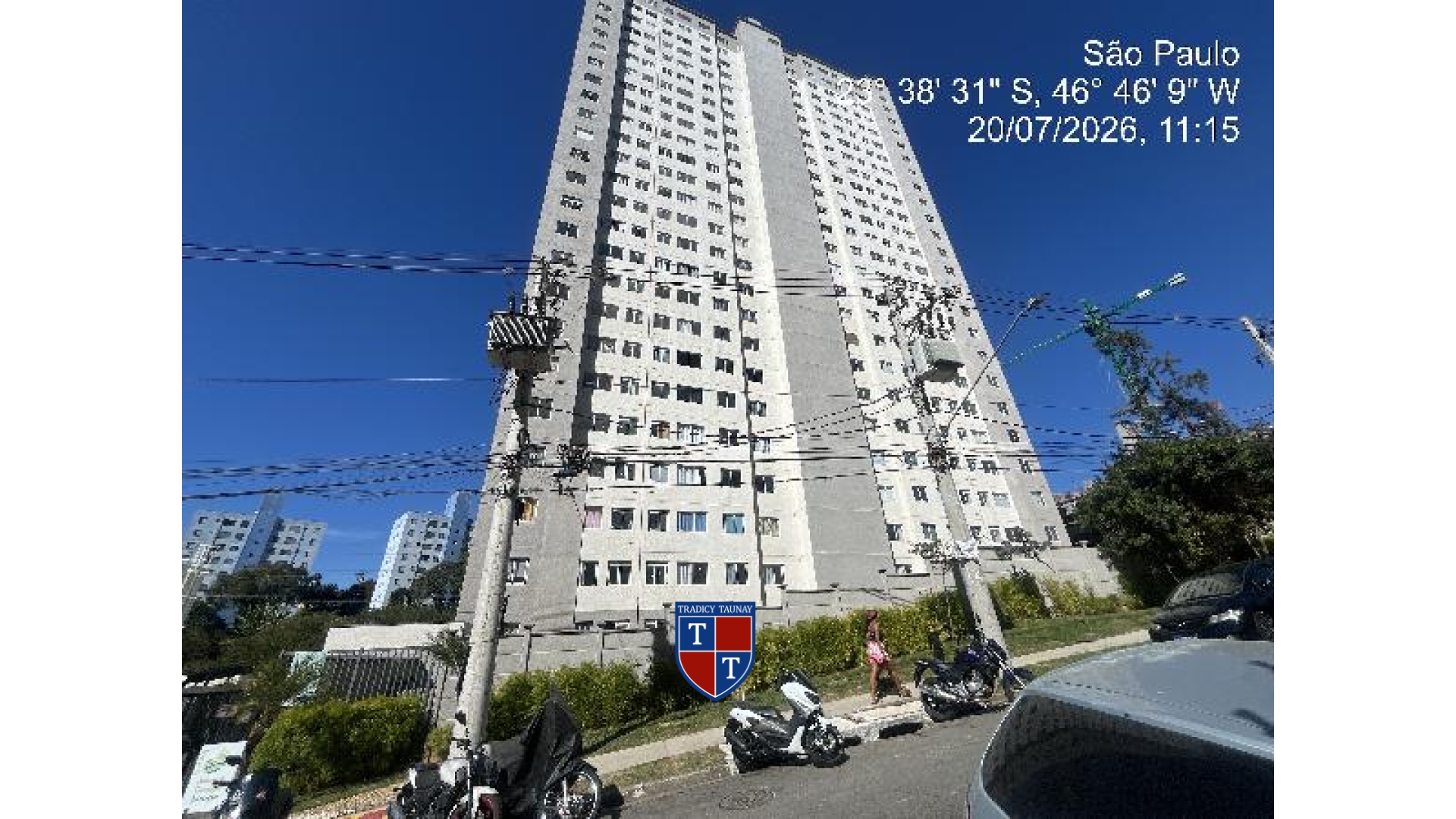 APARTAMENTO em JARDIM PARIS