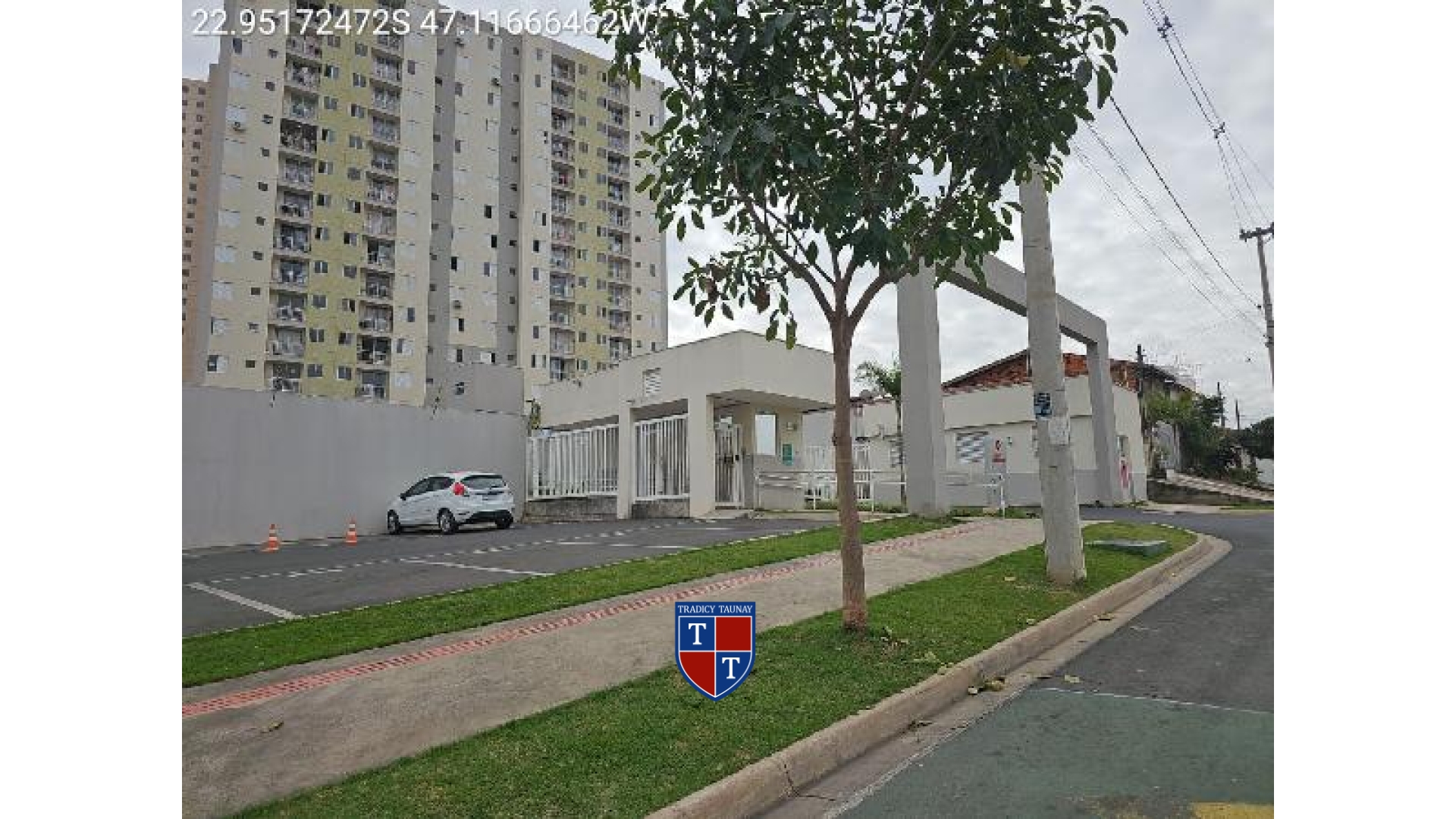 APARTAMENTO em VILA PALACIOS