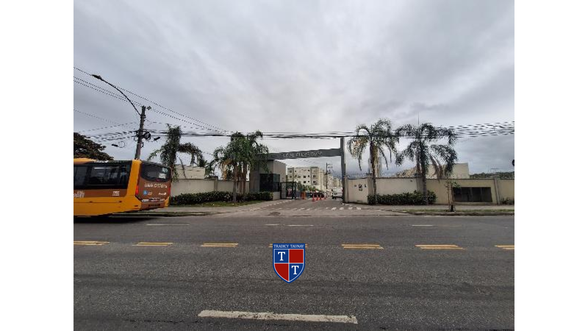 APARTAMENTO em CAMPO GRANDE