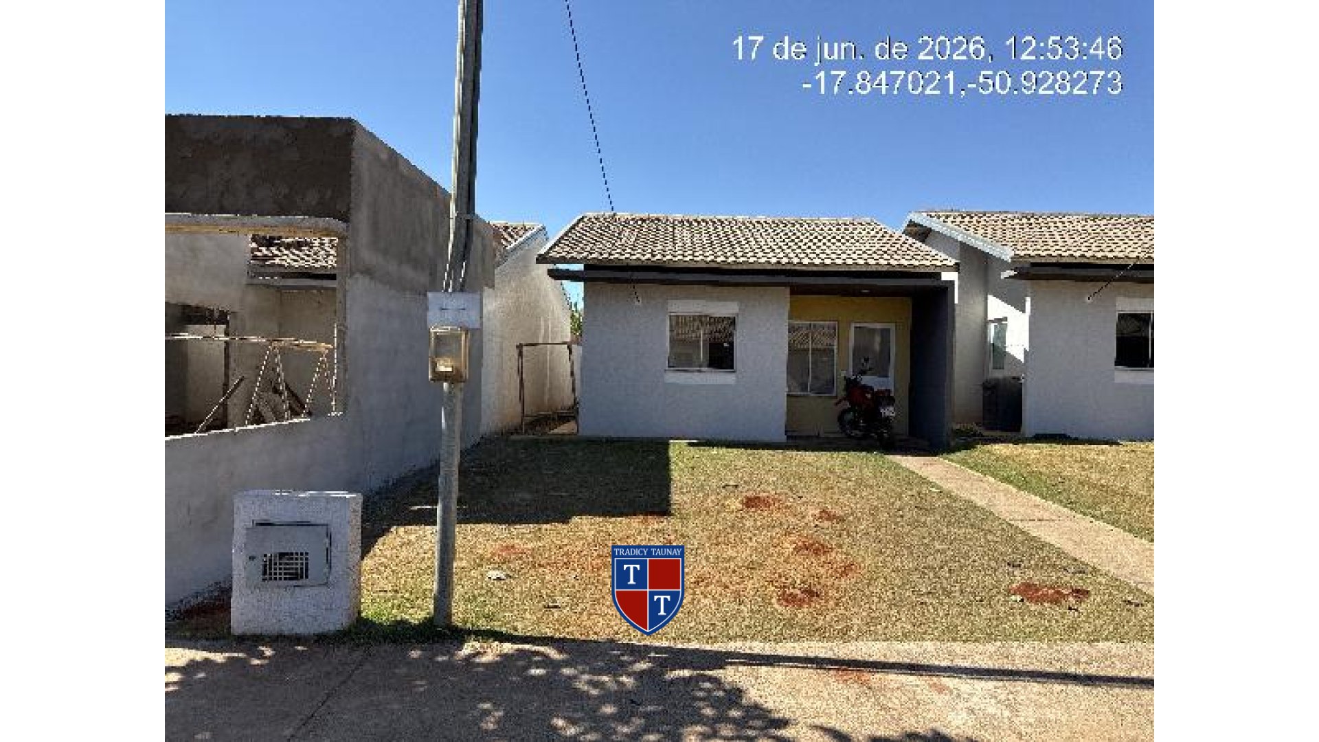 Foto 1 de CASA em JARDIM ANA BEATRIZ I, SANTO ANTONIO DO DESCOBERTO/GO - Imóvel Retomado CAIXA Ref 8787714268708
