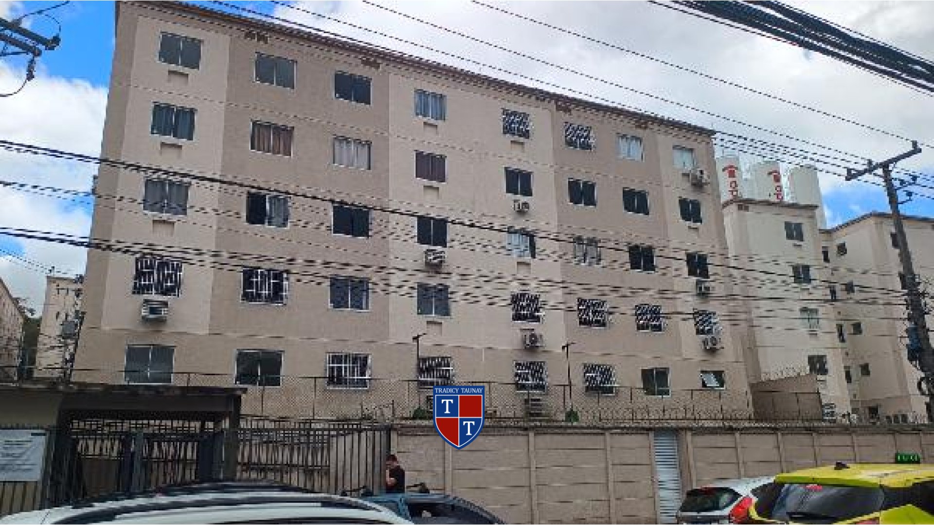 APARTAMENTO em MADUREIRA