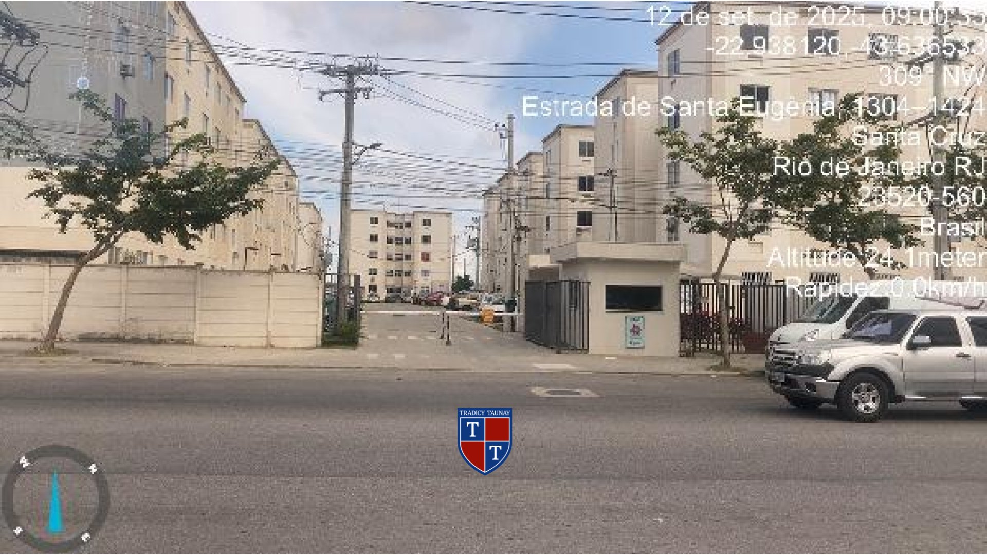 APARTAMENTO em SANTA CRUZ