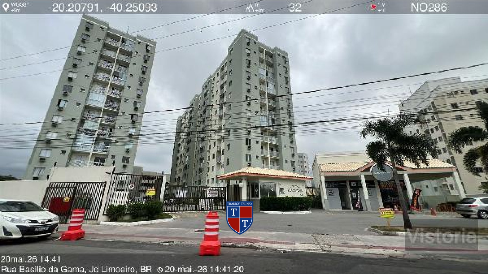 APARTAMENTO em JARDIM LIMOEIRO