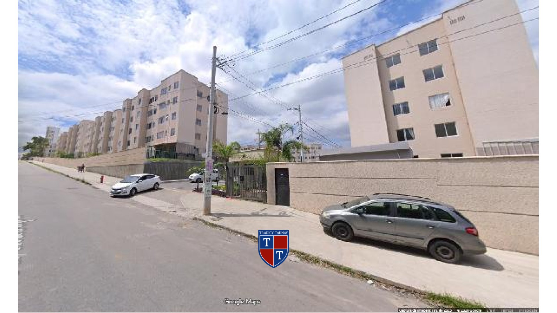 APARTAMENTO em SANTA CRUZ