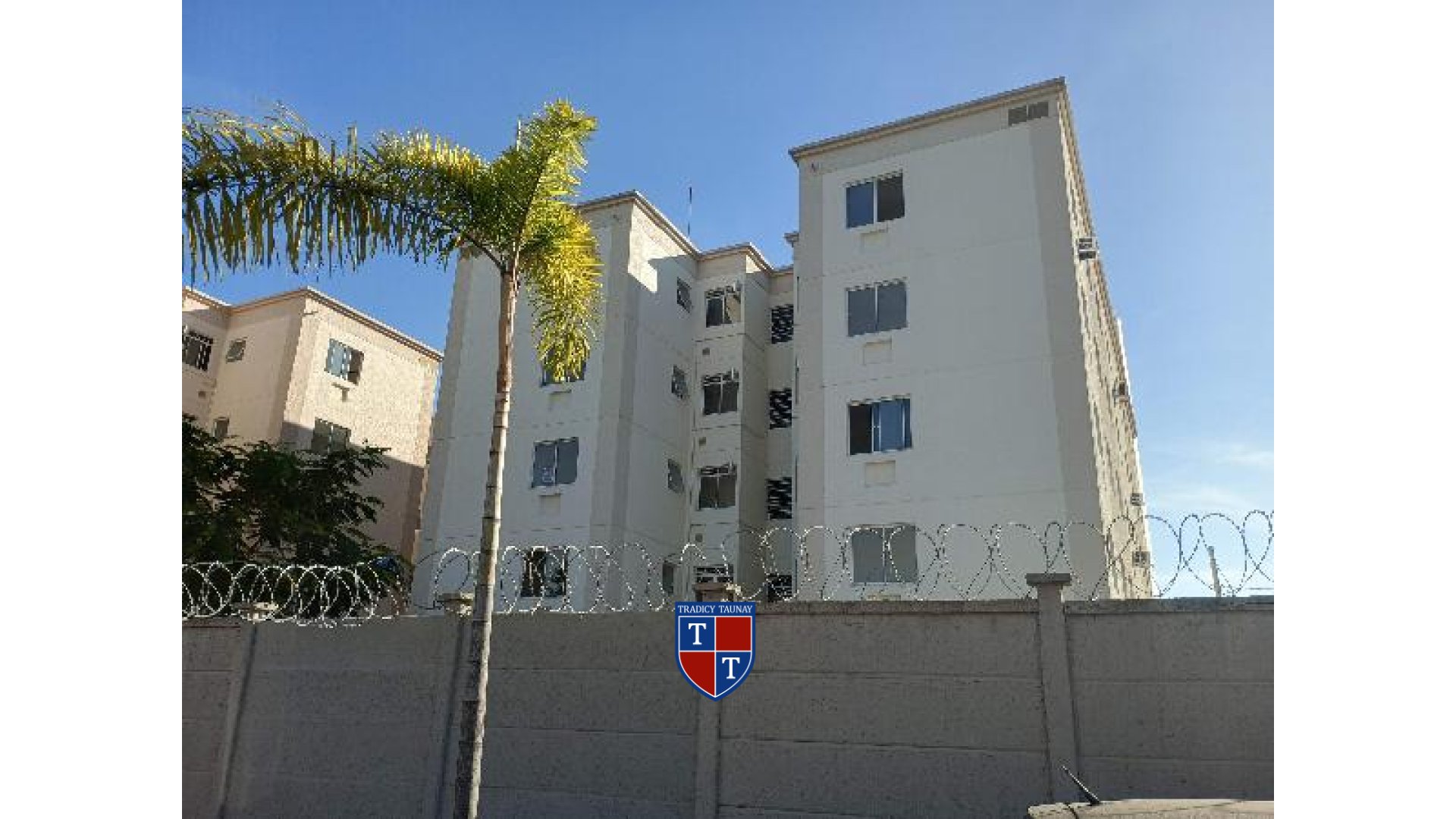 APARTAMENTO em CAMPO GRANDE
