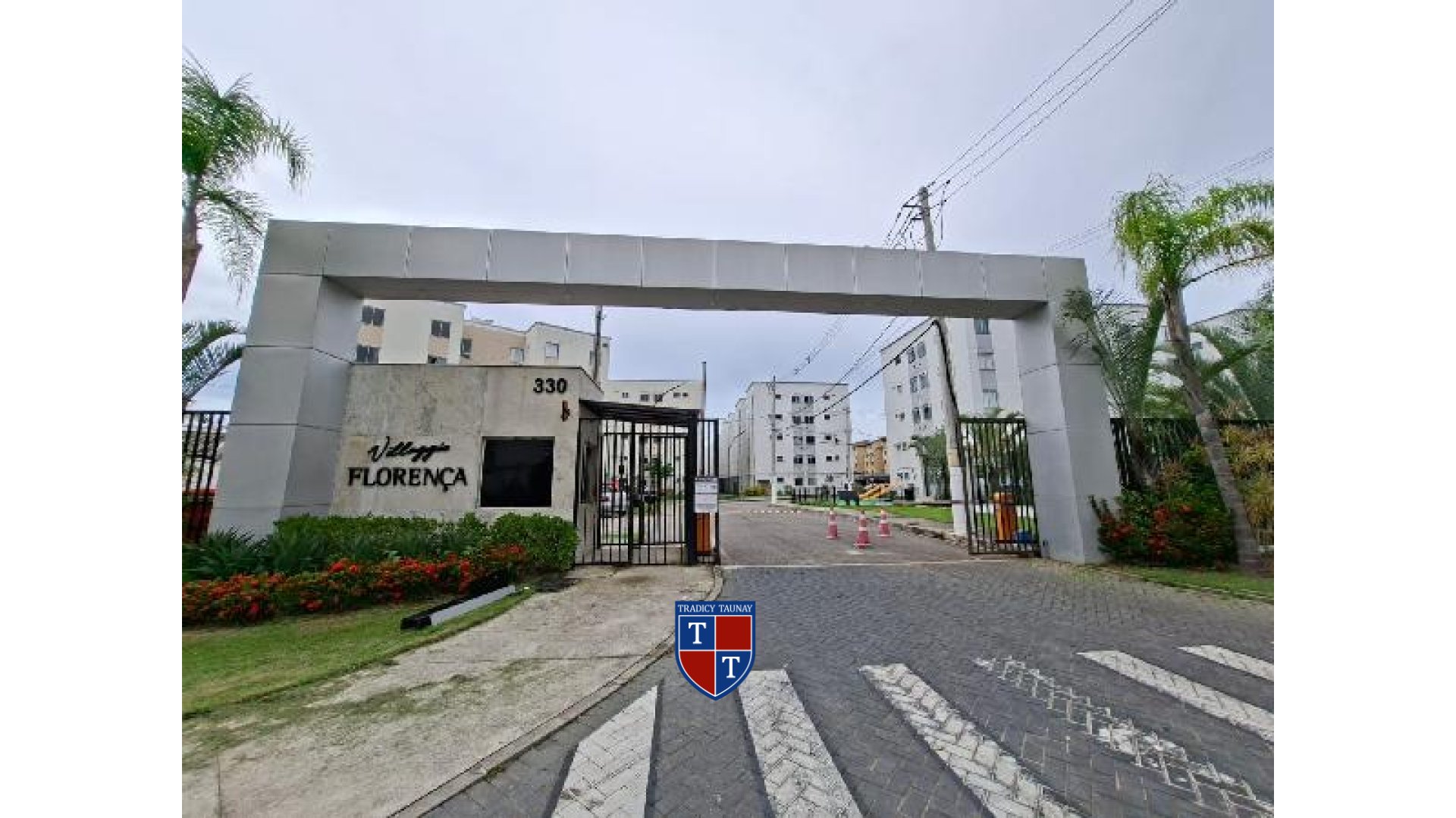 APARTAMENTO em SANTA CRUZ