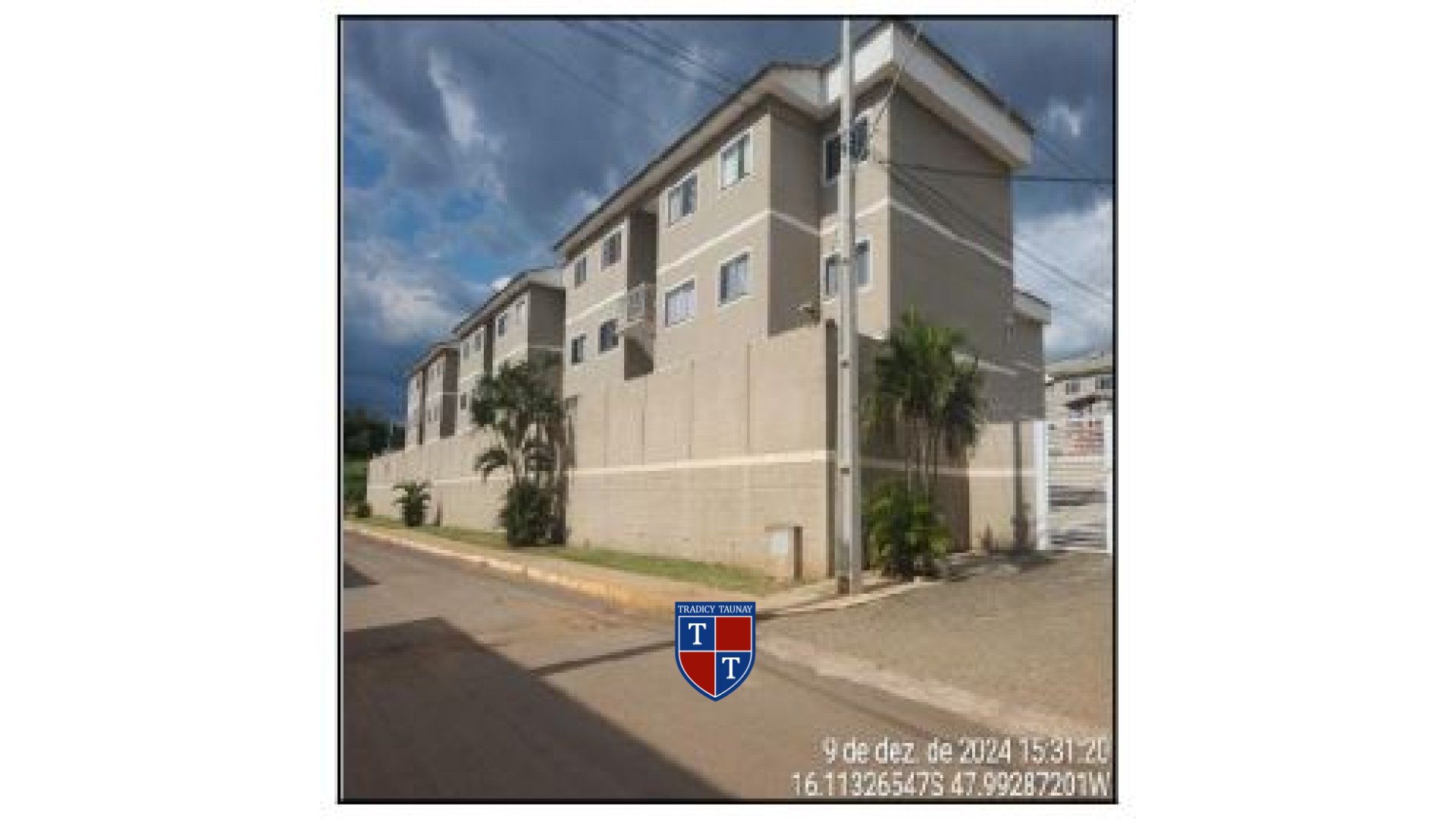APARTAMENTO em CHACARAS E MANSOES SANTA MARIA
