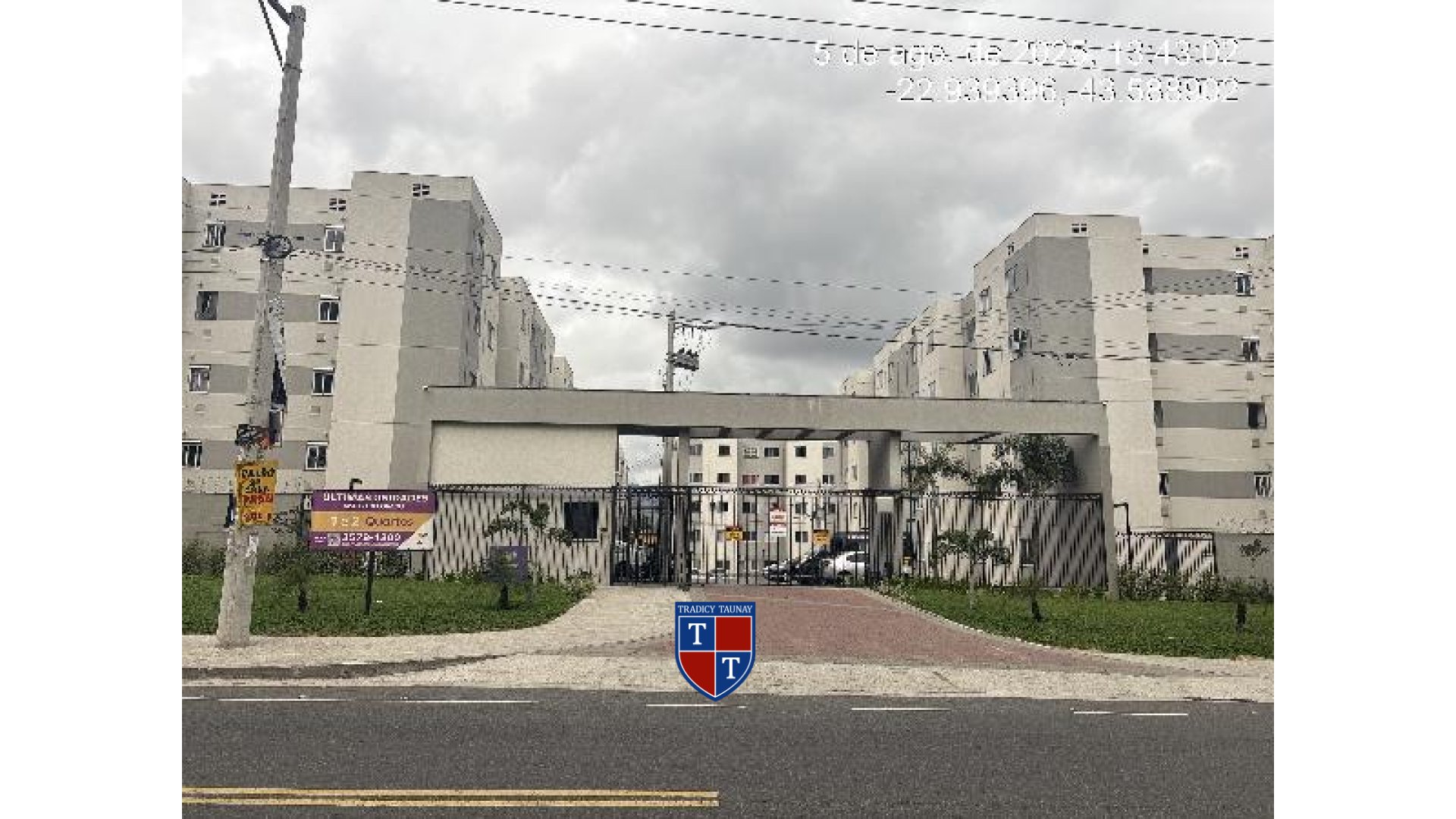 APARTAMENTO em GUARATIBA