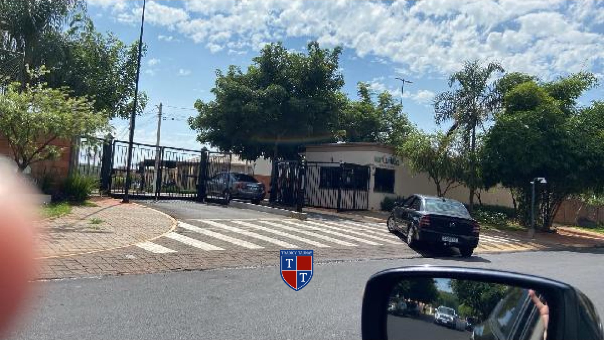 CASA em TERRAS DA CIDADE