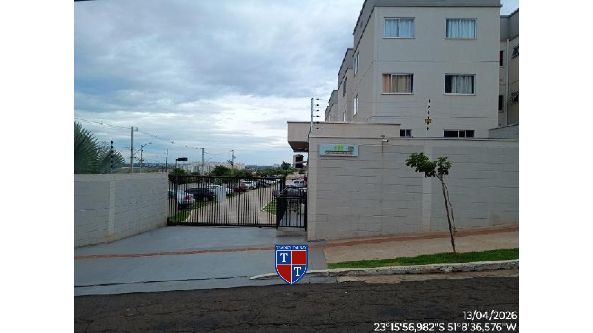 Foto 1 de APARTAMENTO em CONJUNTO HABITACIONAL VIOLIM, LONDRINA/PR - Imóvel Retomado CAIXA Ref 8787714664549