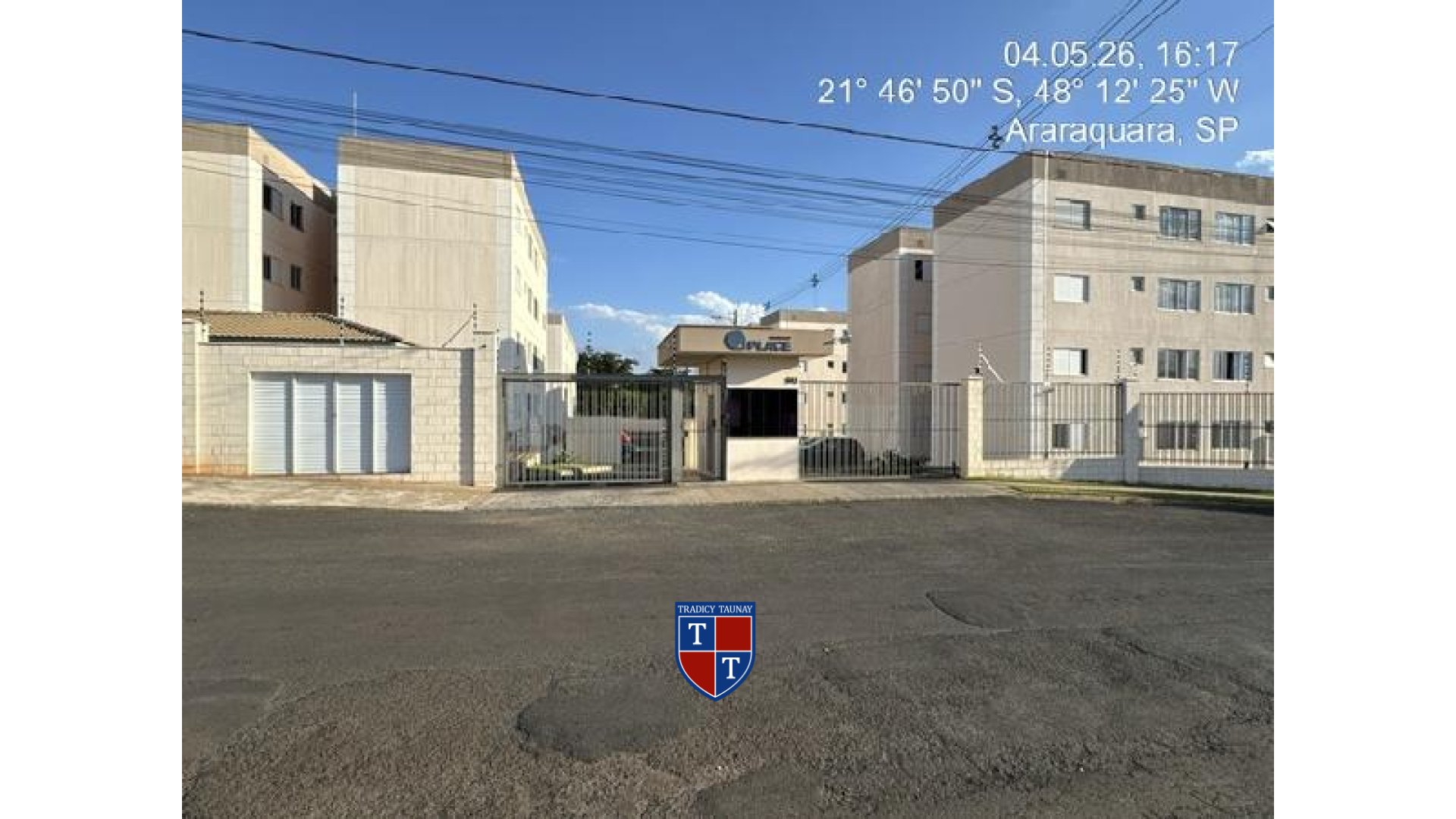 APARTAMENTO em JARDIM RESIDENCIAL LUPO II
