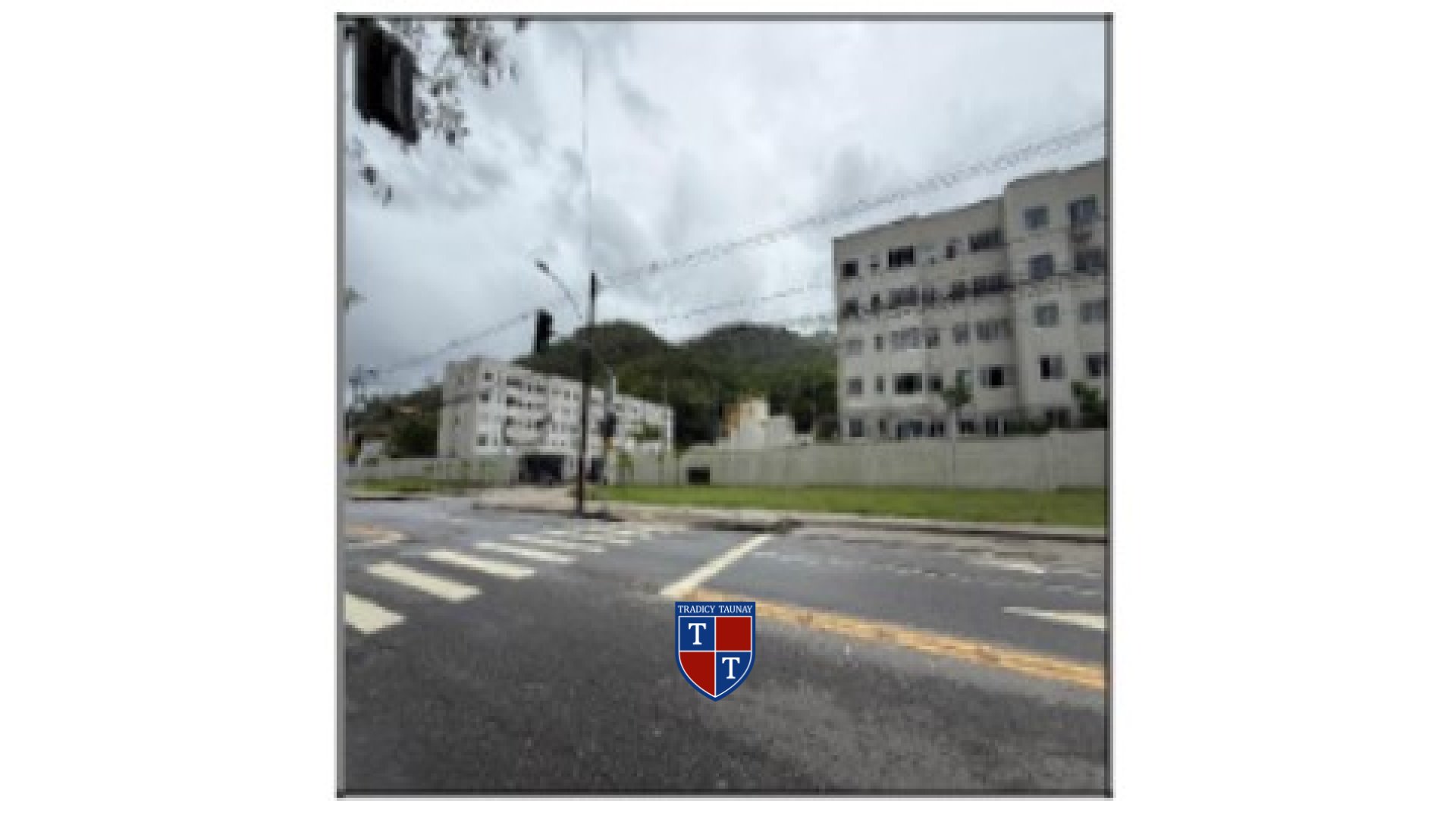 APARTAMENTO em VARGEM GRANDE