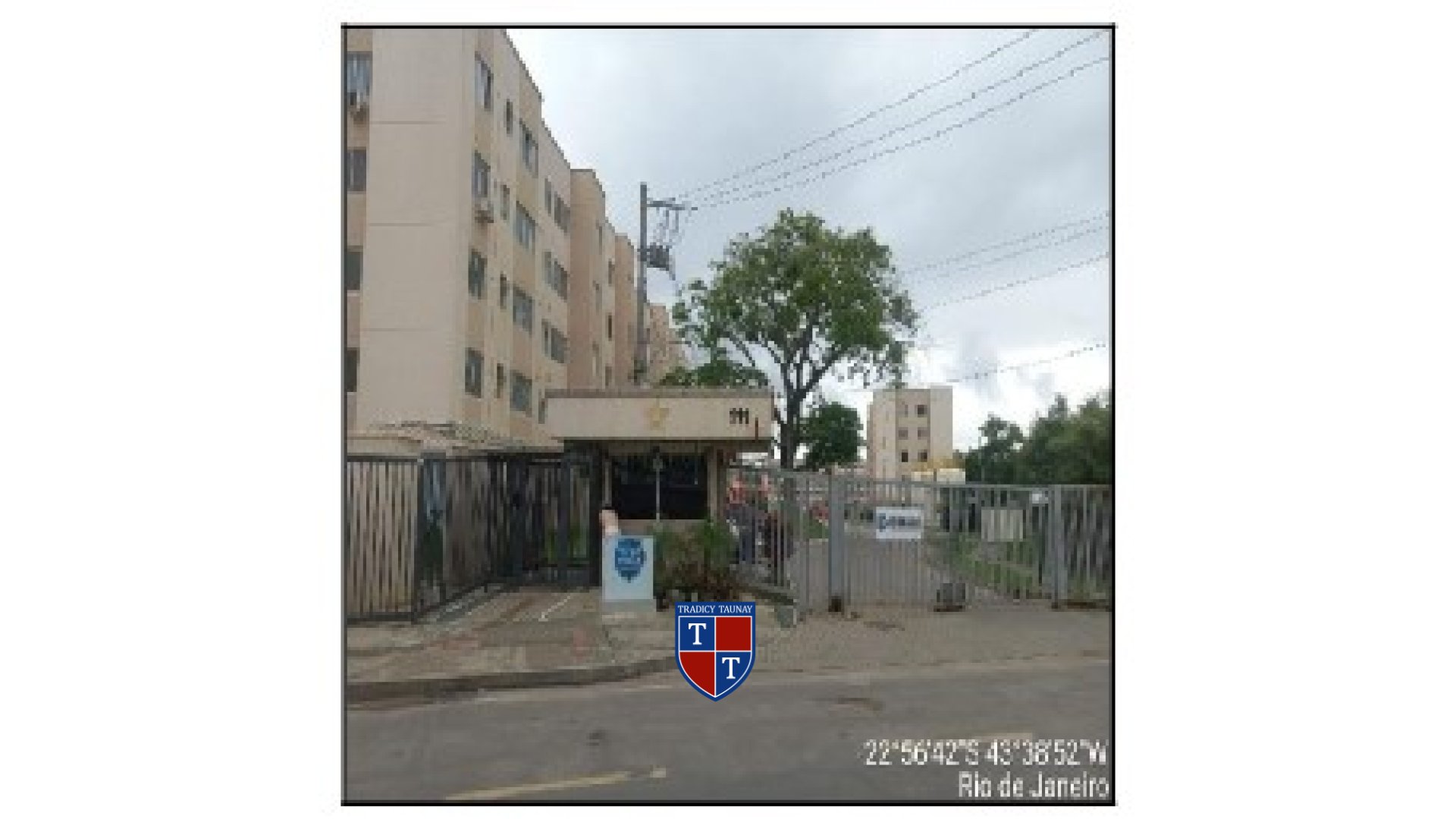 APARTAMENTO em SANTA CRUZ