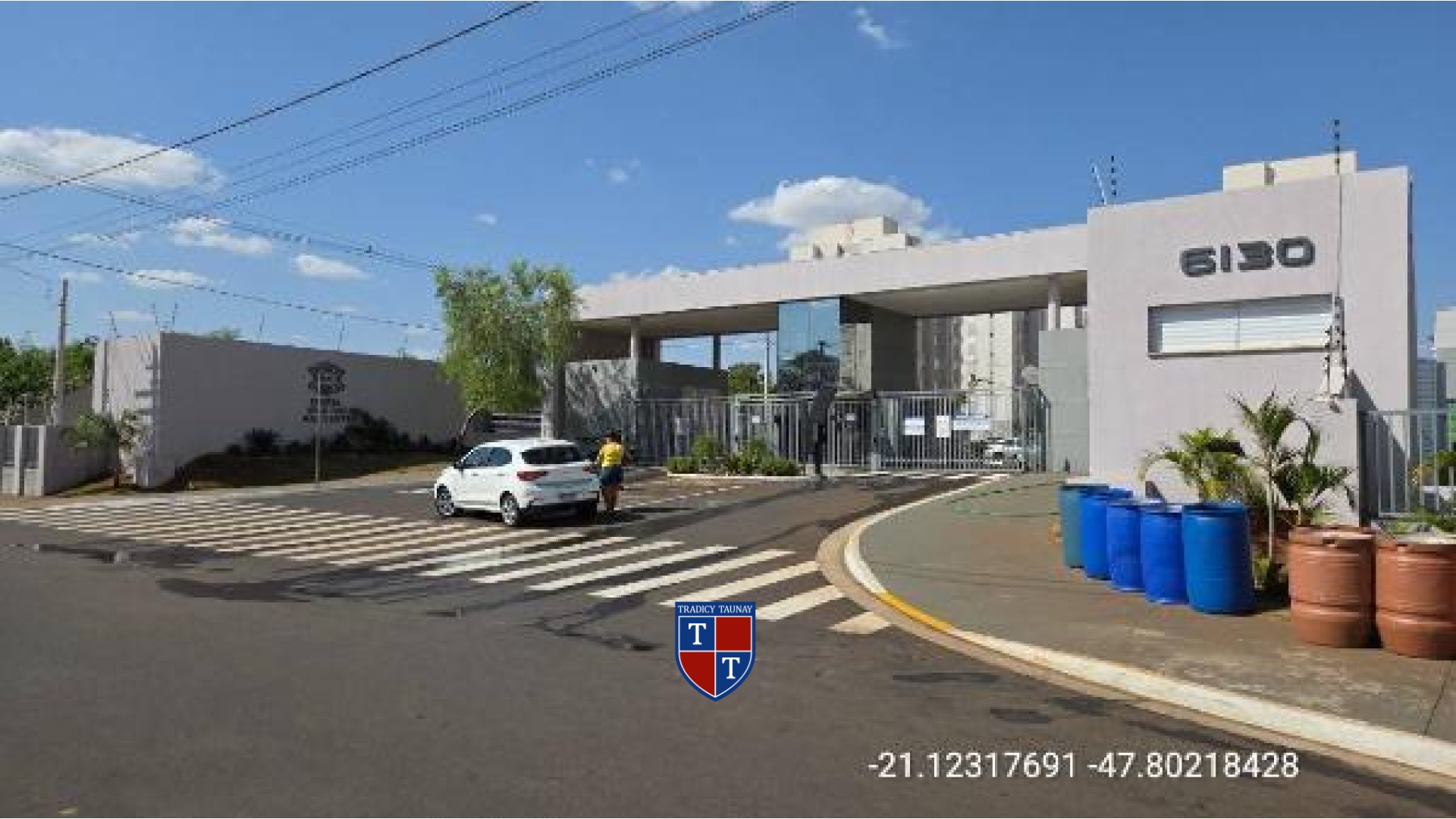 APARTAMENTO em CHACARAS PEDRO CORREA DE CARVALHO