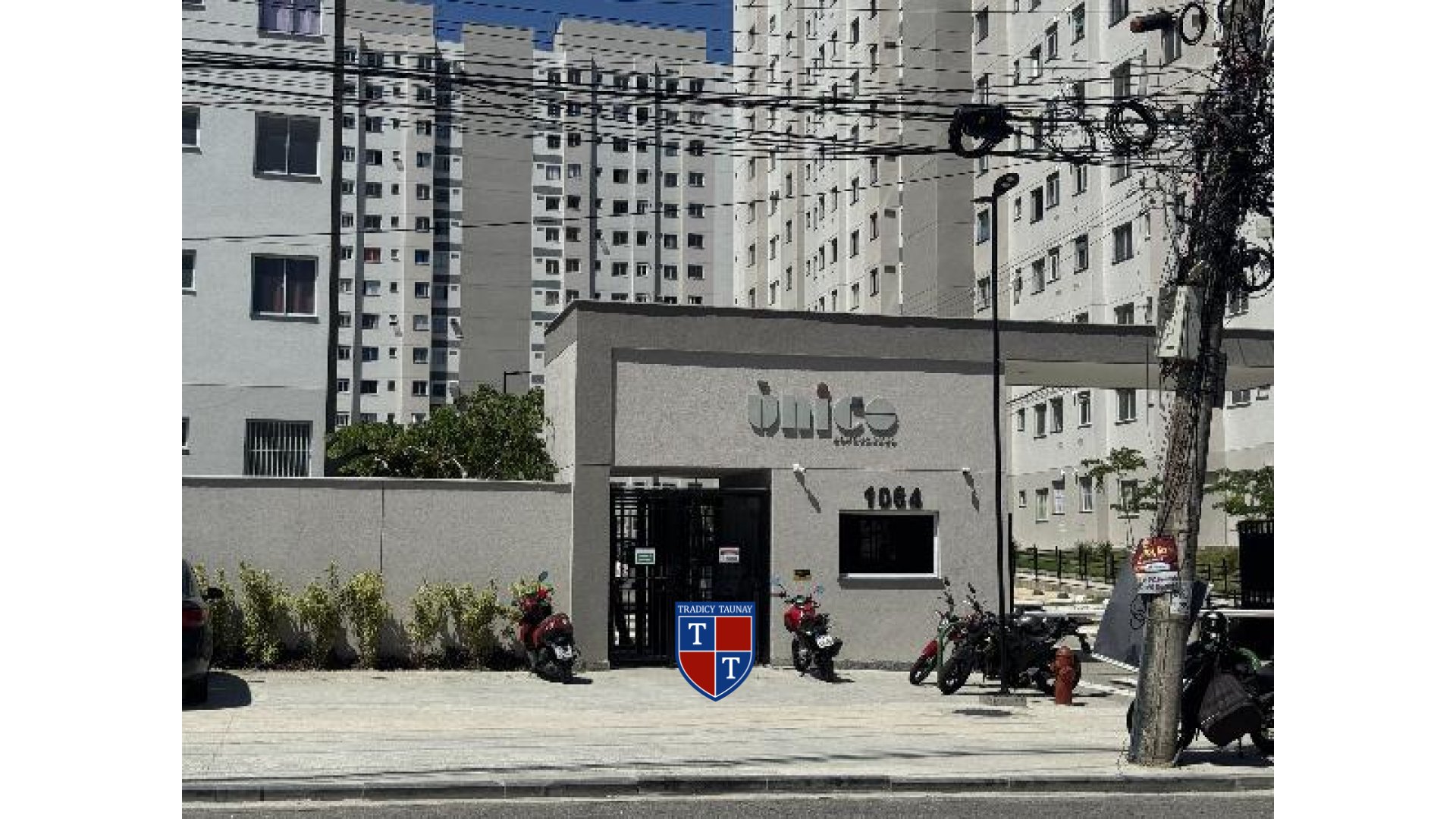 APARTAMENTO em BONSUCESSO