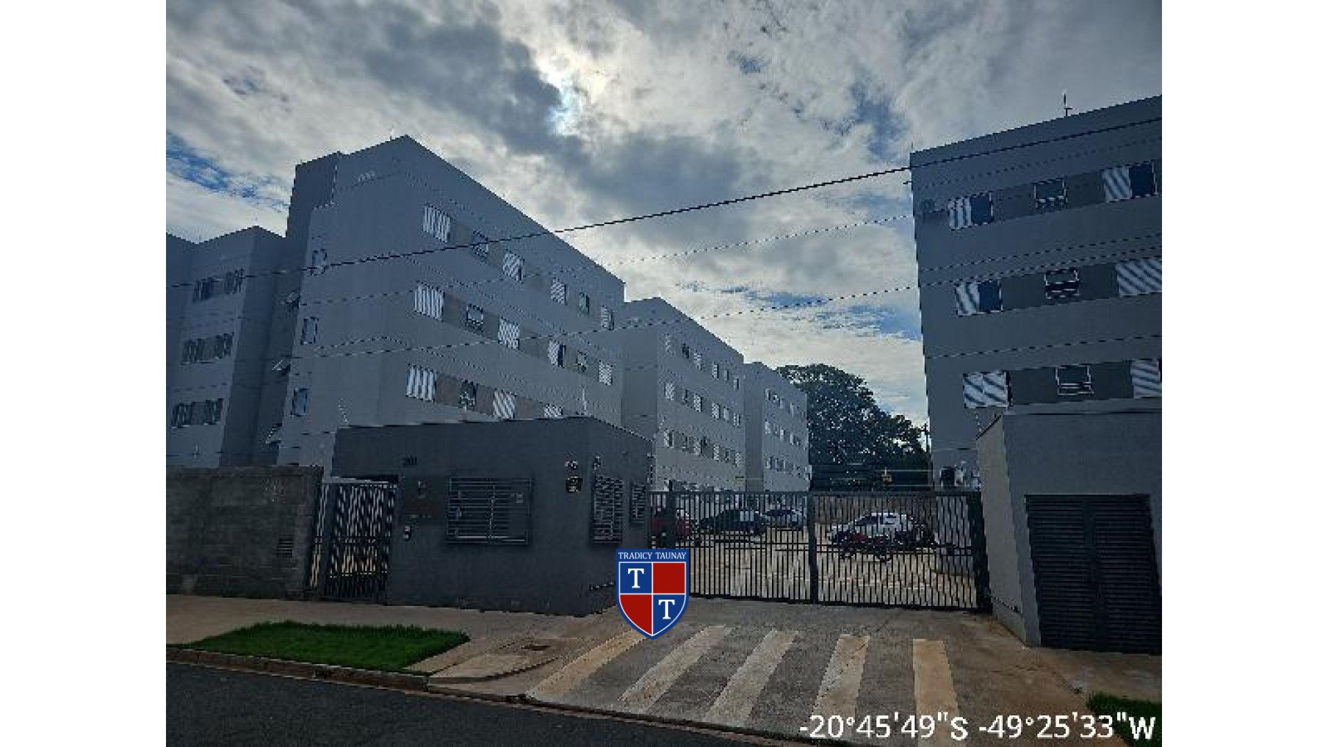 APARTAMENTO em RESIDENCIAL SAO THOMAZ