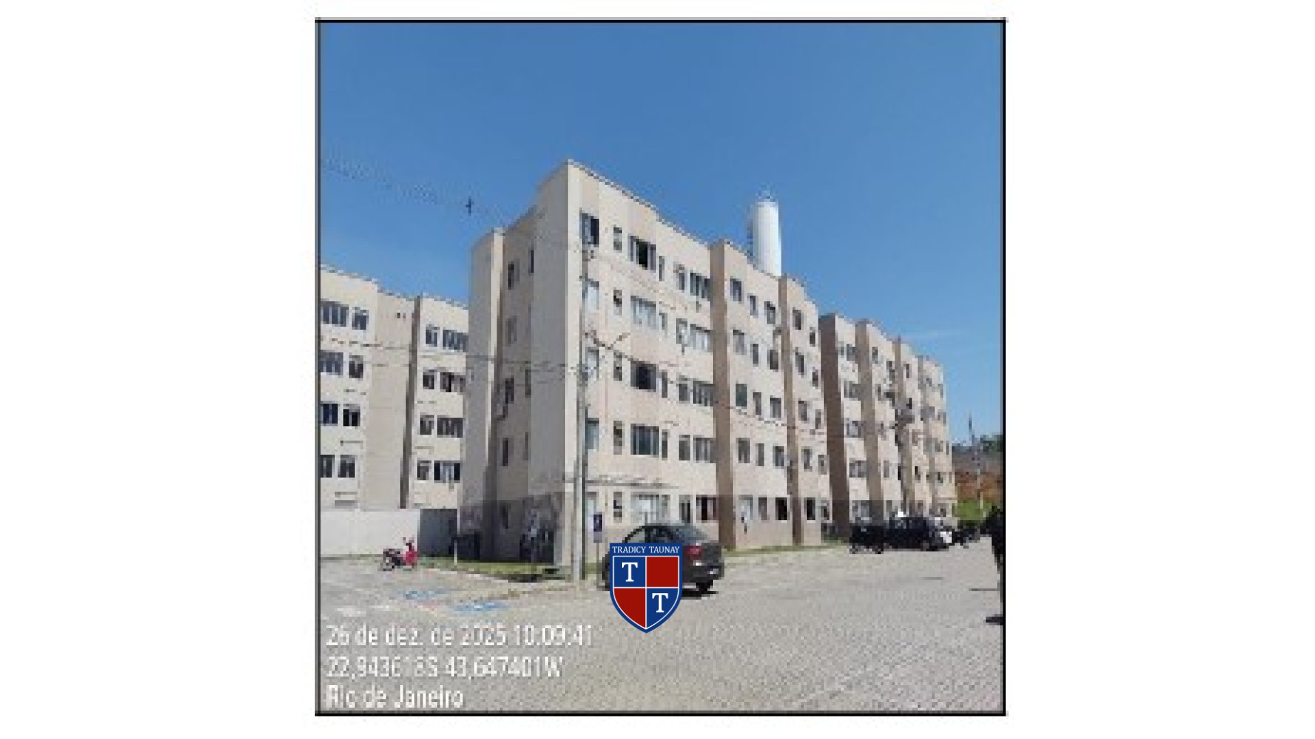 APARTAMENTO em SANTA CRUZ