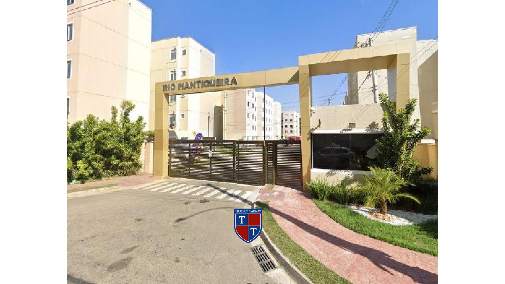 APARTAMENTO em SANTA CRUZ