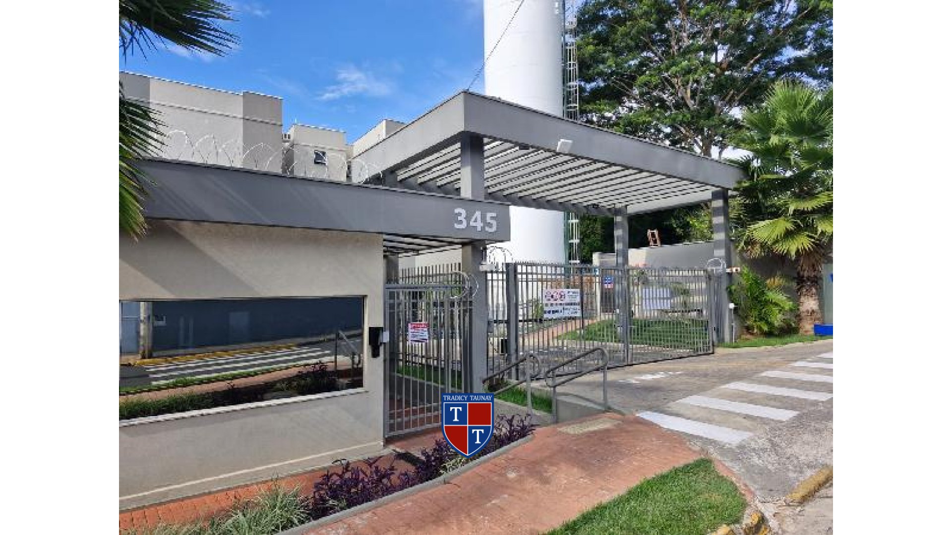 APARTAMENTO em JARDIM NOVO MUNDO