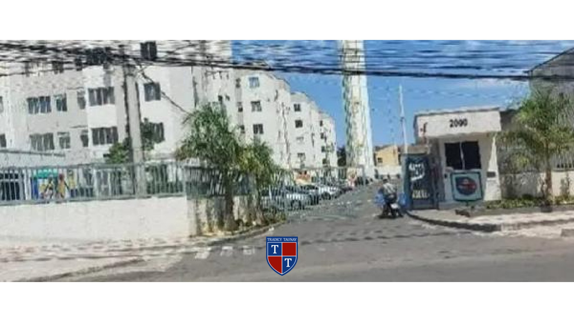 APARTAMENTO em PARQUE COLUMBIA