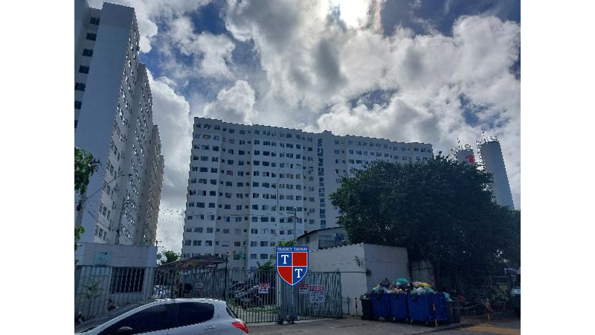 APARTAMENTO em DOM AVELAR