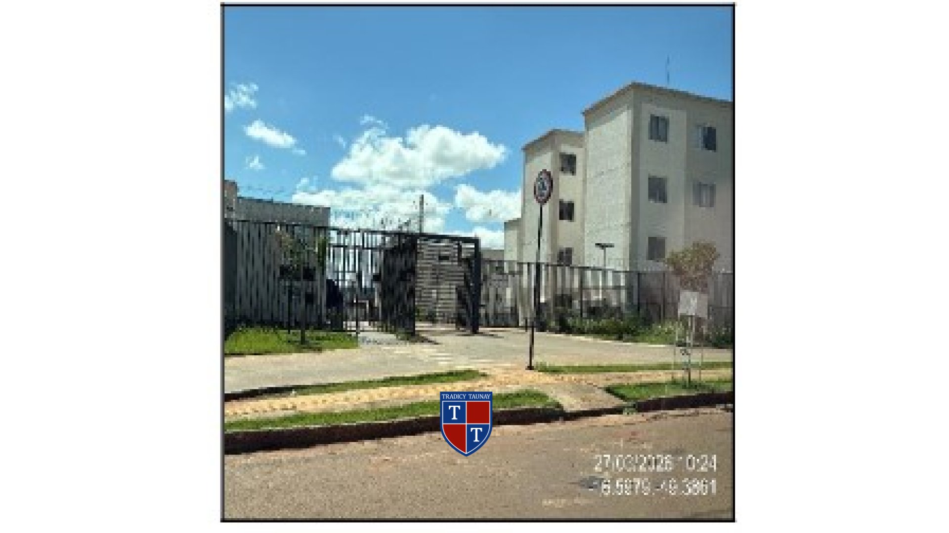 Foto 1 de APARTAMENTO em RESIDENCIAL FLORES DO CERRADO, GOIANIA/GO - Imóvel Retomado CAIXA Ref 8787715251272