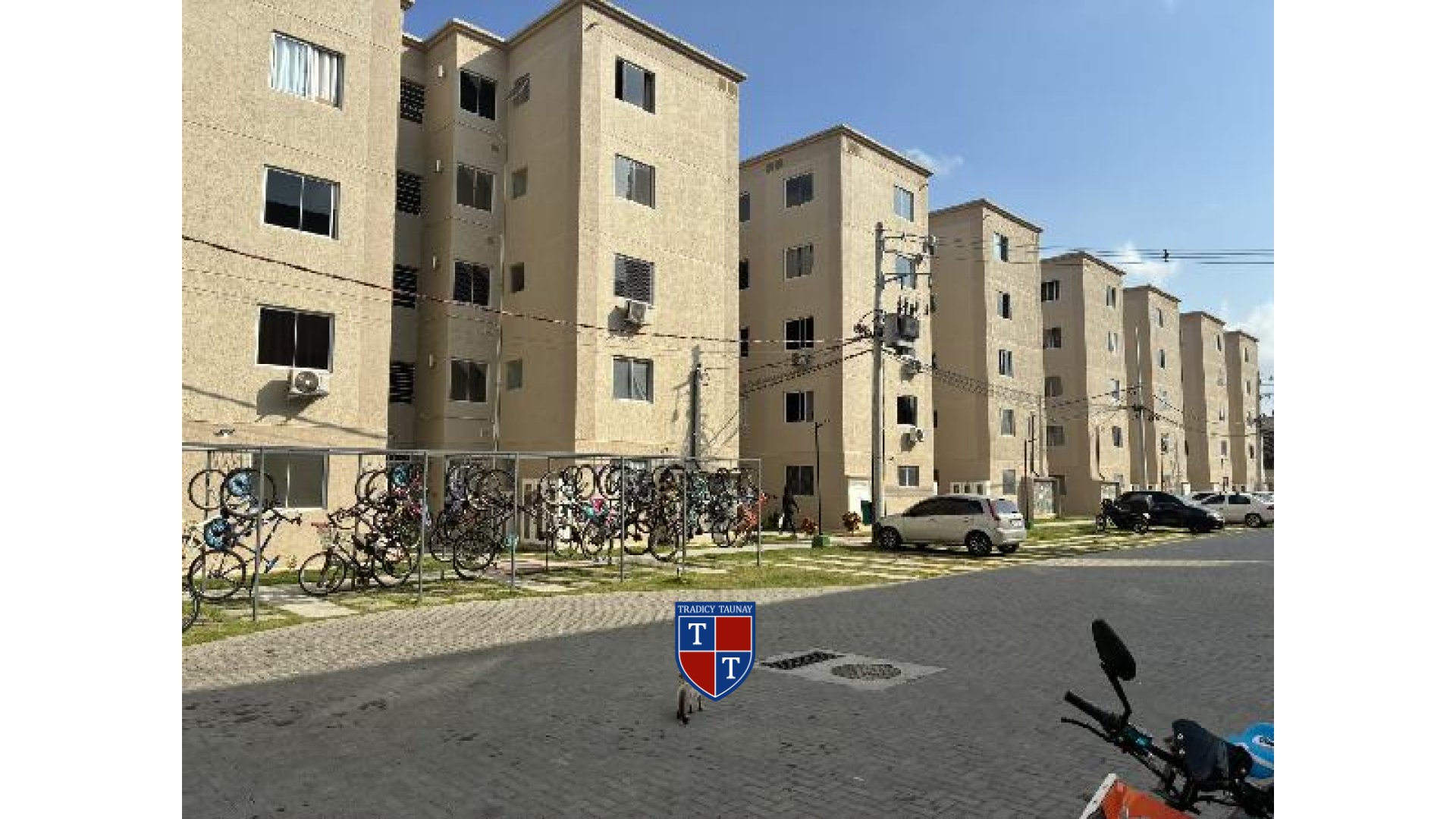 APARTAMENTO em GARDENIA AZUL