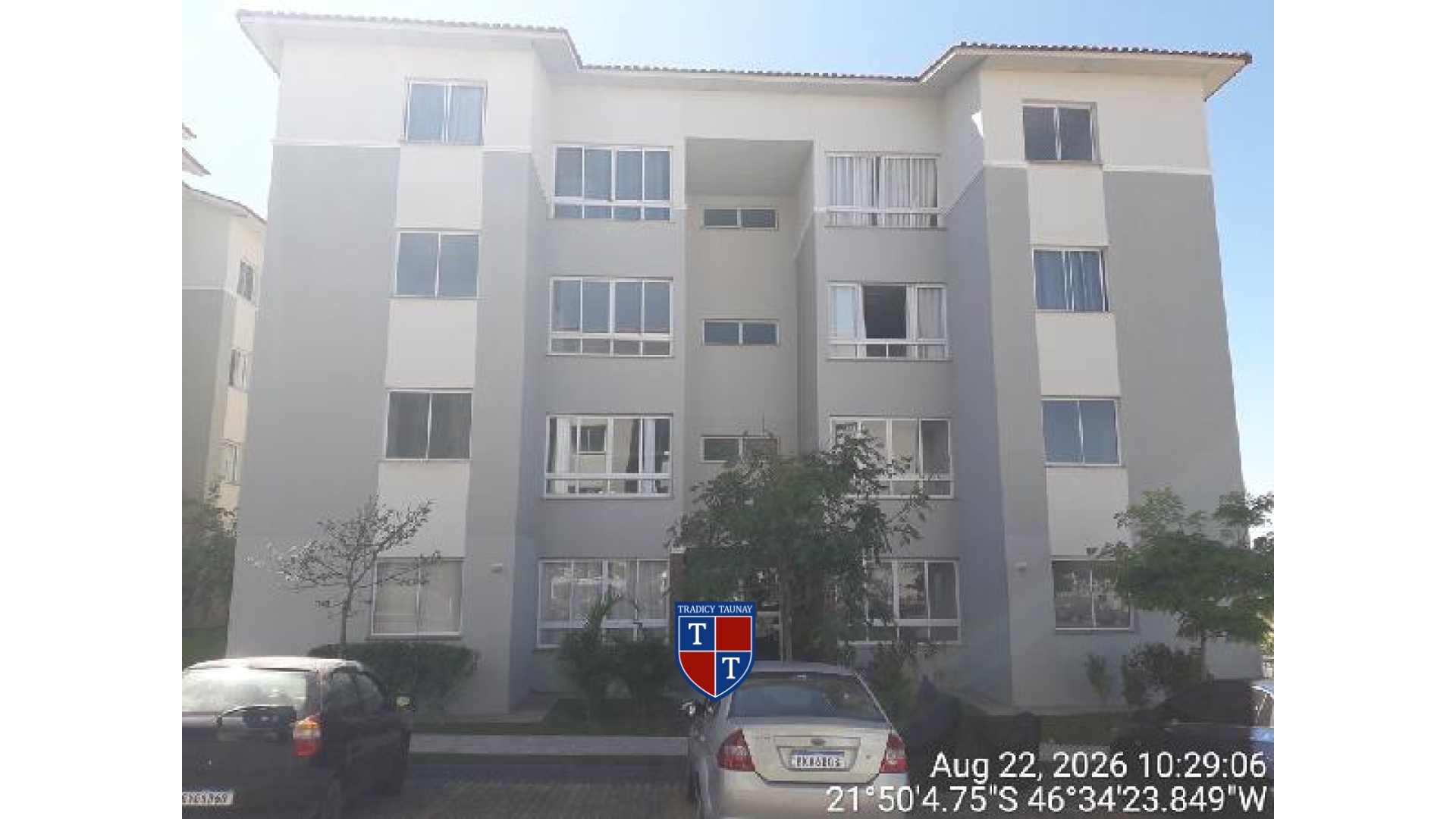 APARTAMENTO em LOTEAMENTO RESIDENCIAL TIRADENTES