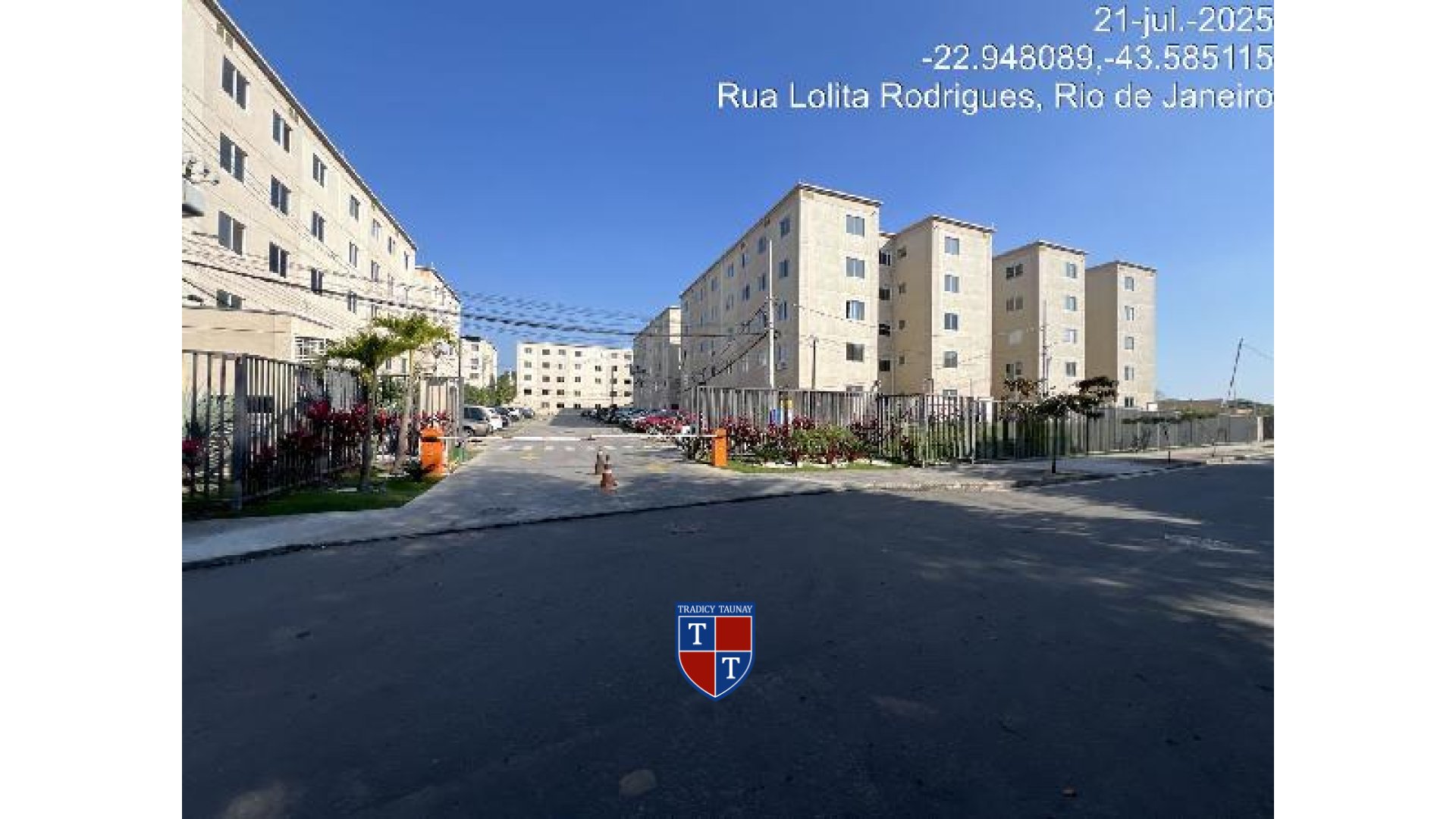 APARTAMENTO em GUARATIBA