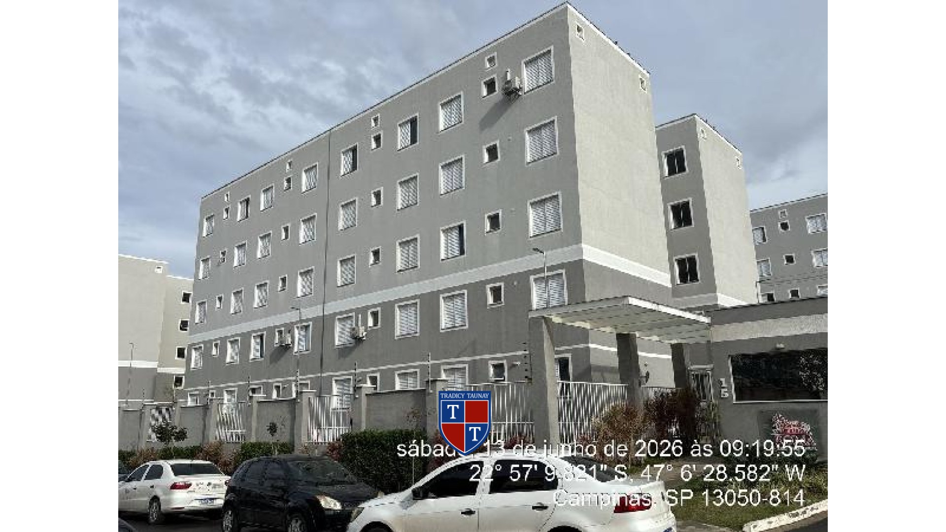 APARTAMENTO em JARDIM CAPIVARI