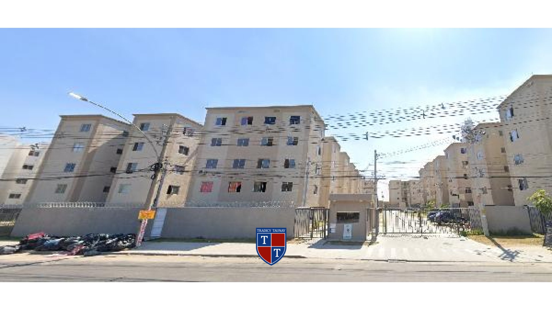 APARTAMENTO em FREG DE SANTA CRUZ