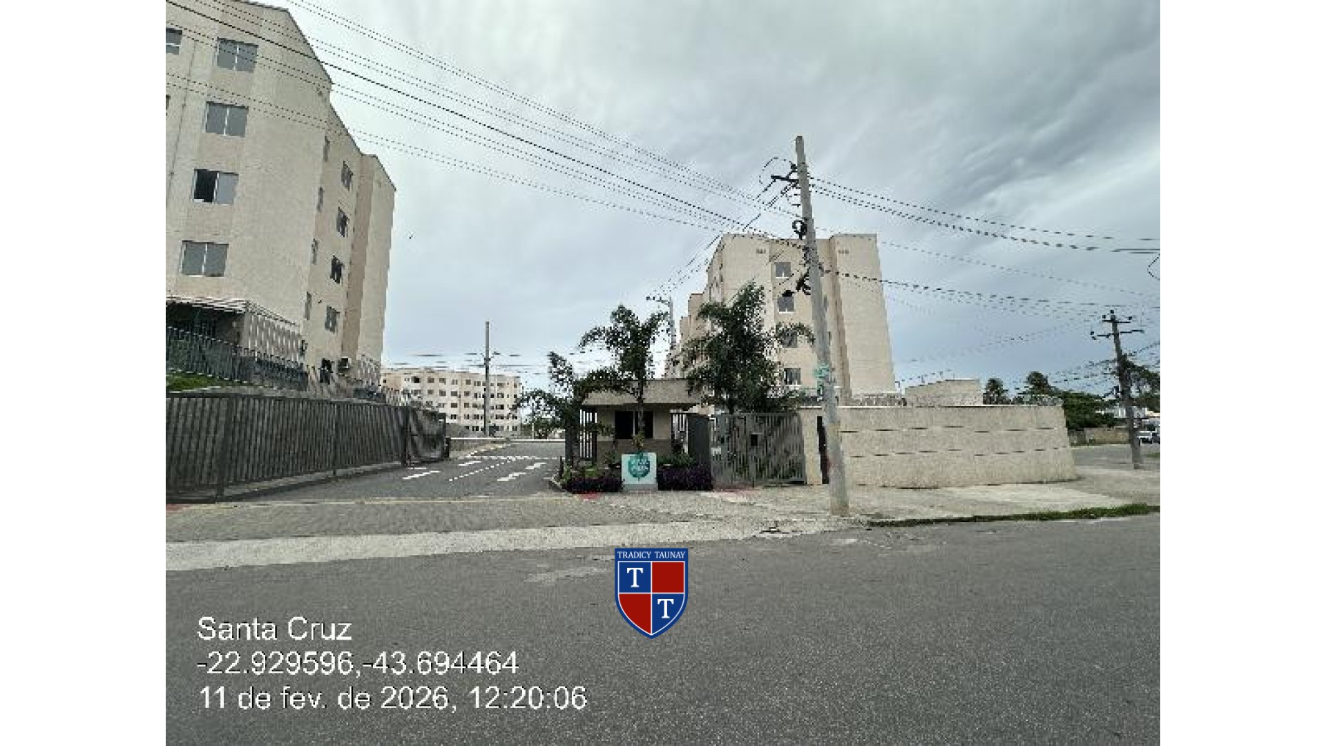 APARTAMENTO em SANTA CRUZ