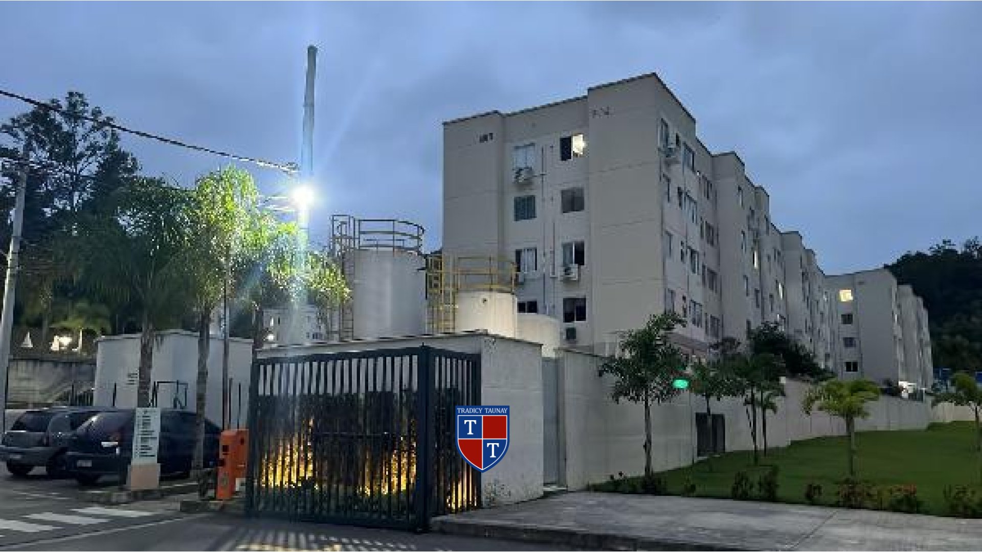 APARTAMENTO em VARGEM PEQUENA