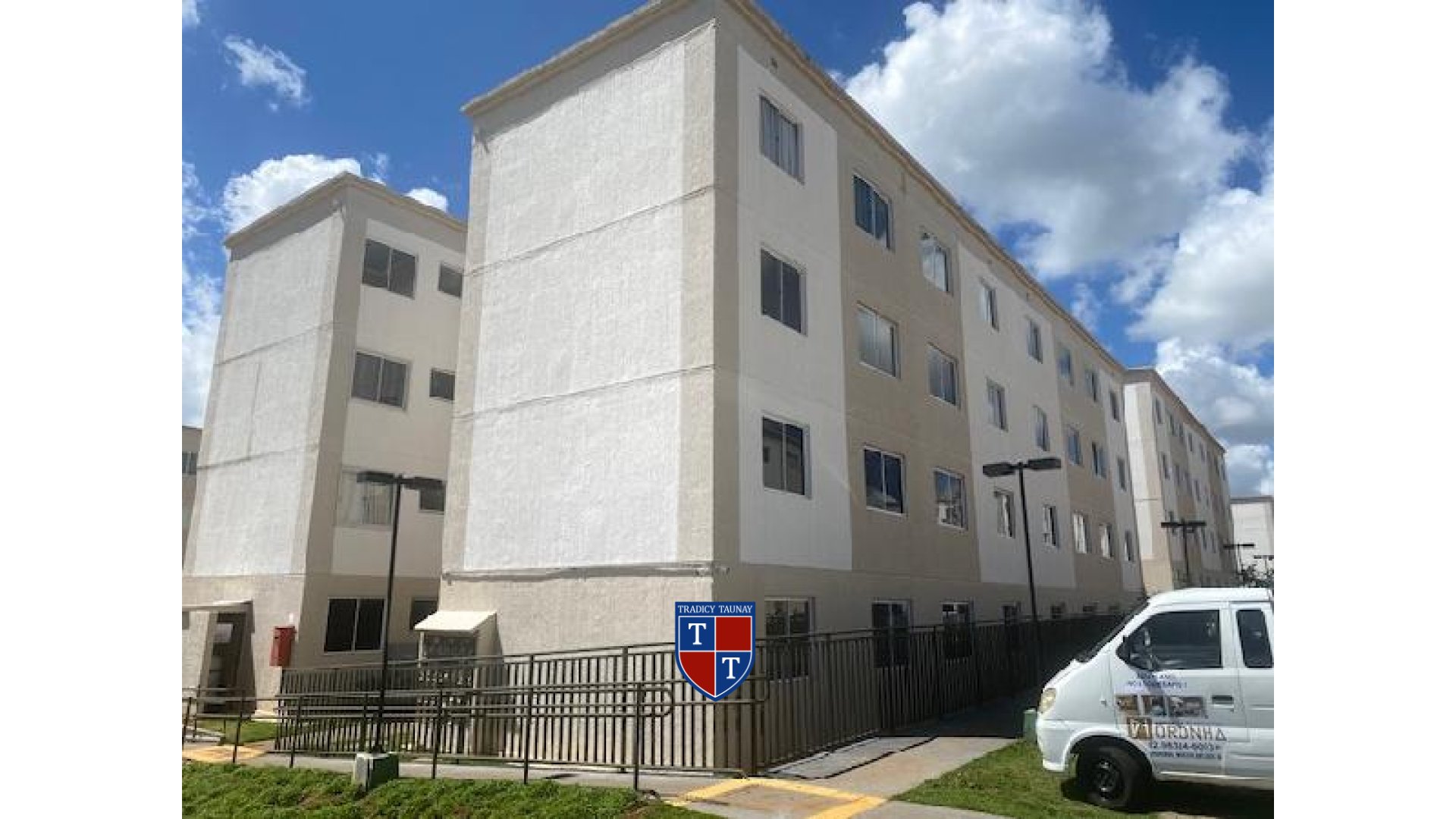 APARTAMENTO em RESIDENCIAL FLORES DO CERRADO