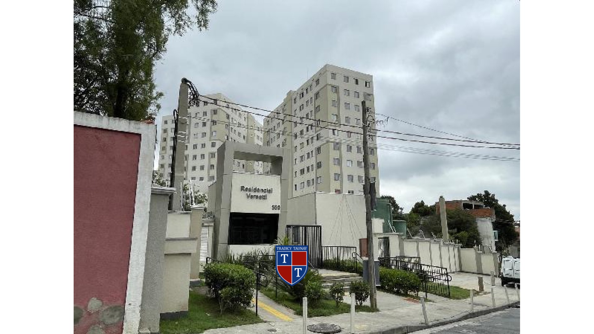 APARTAMENTO em GUAIANAZES