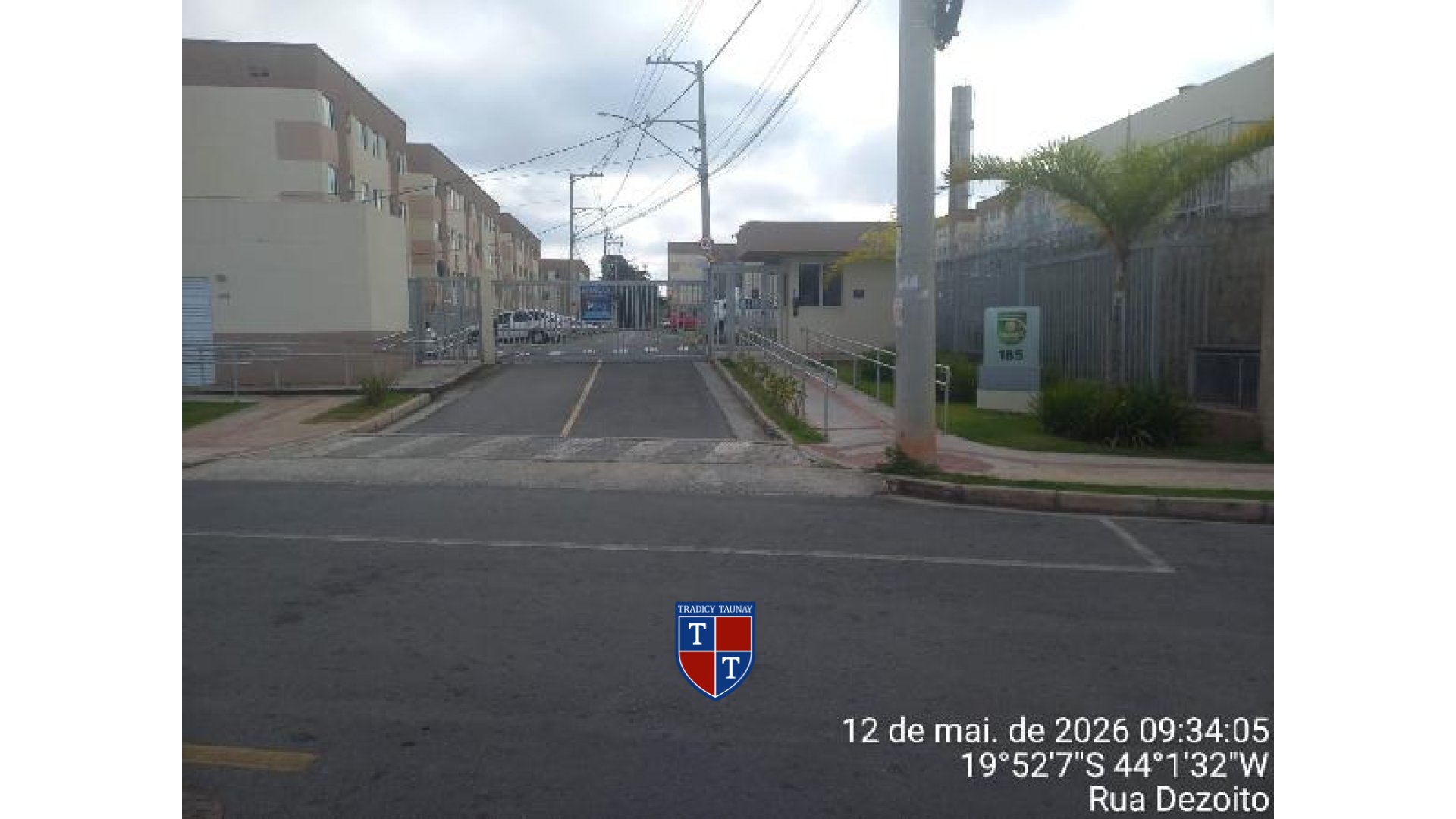 APARTAMENTO em ESTRELA DALVA