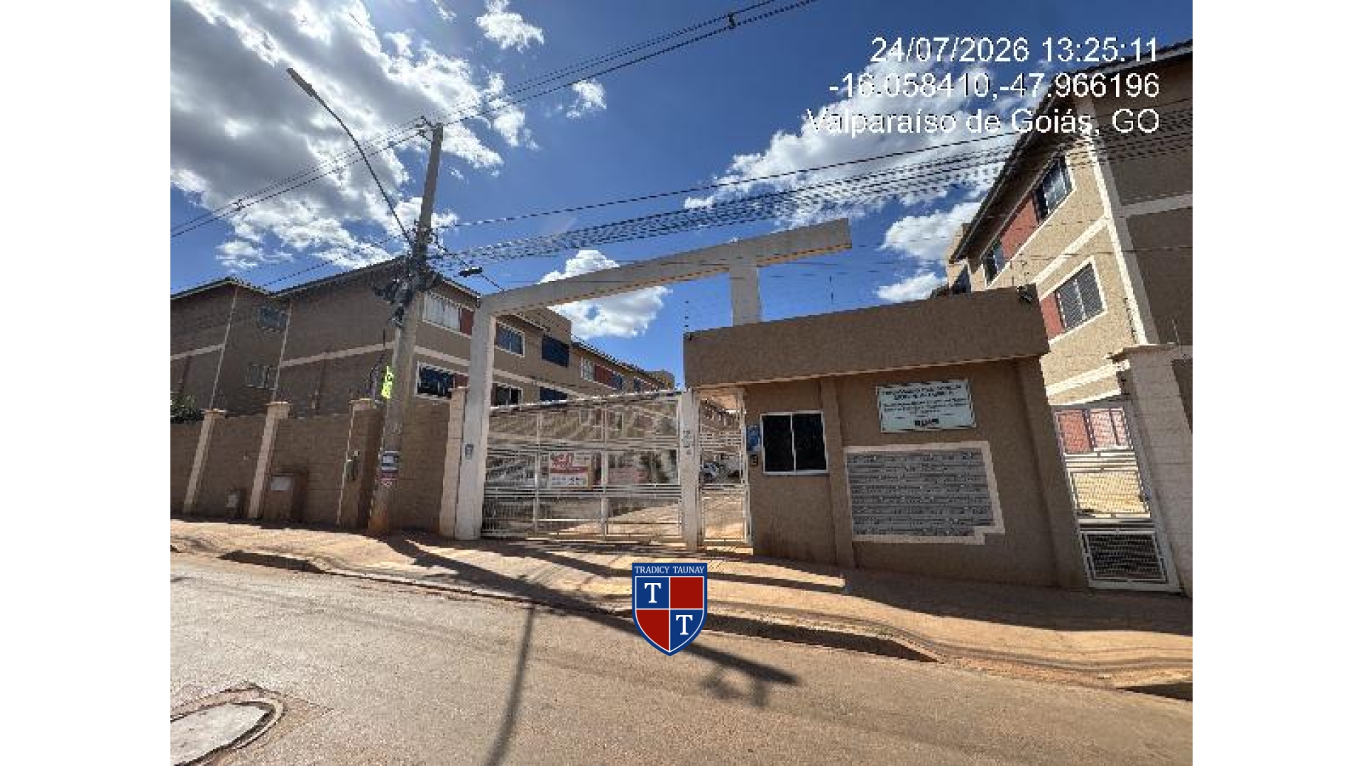 APARTAMENTO em CHACARAS YPIRANGA A