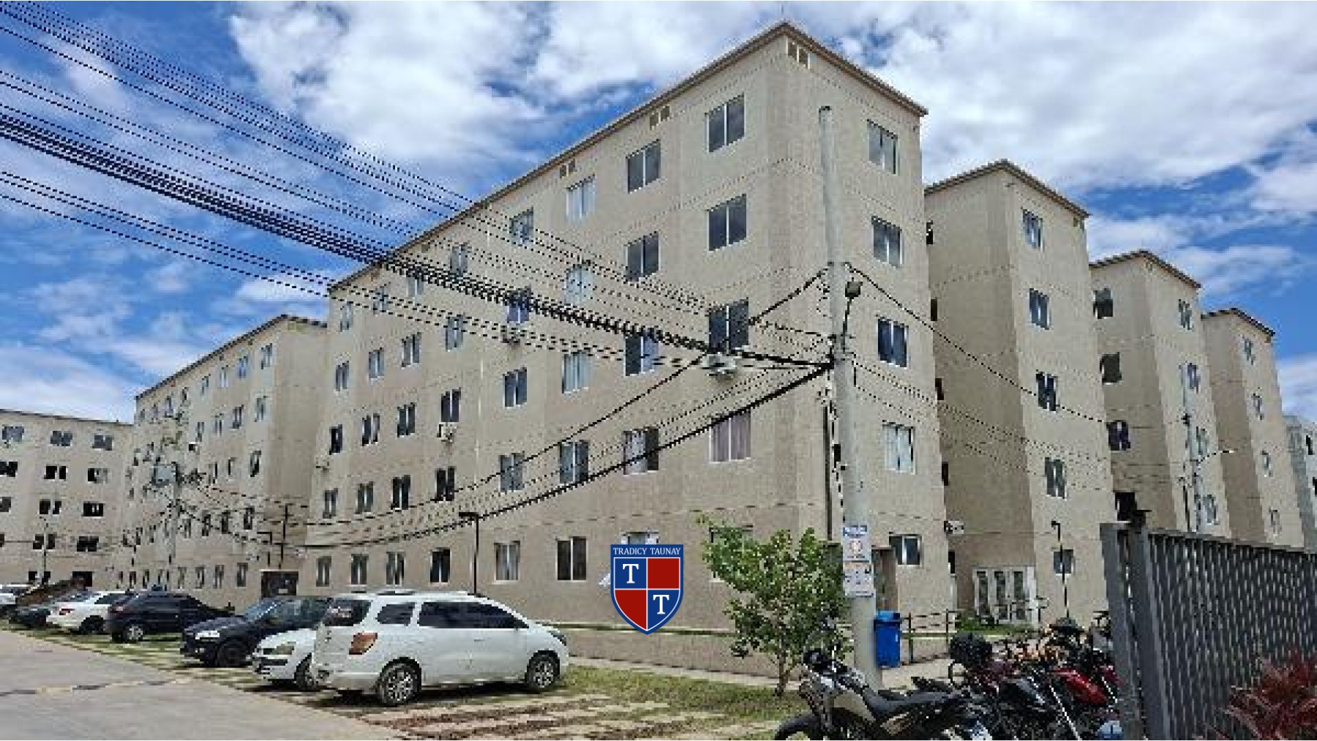 APARTAMENTO em GUARATIBA