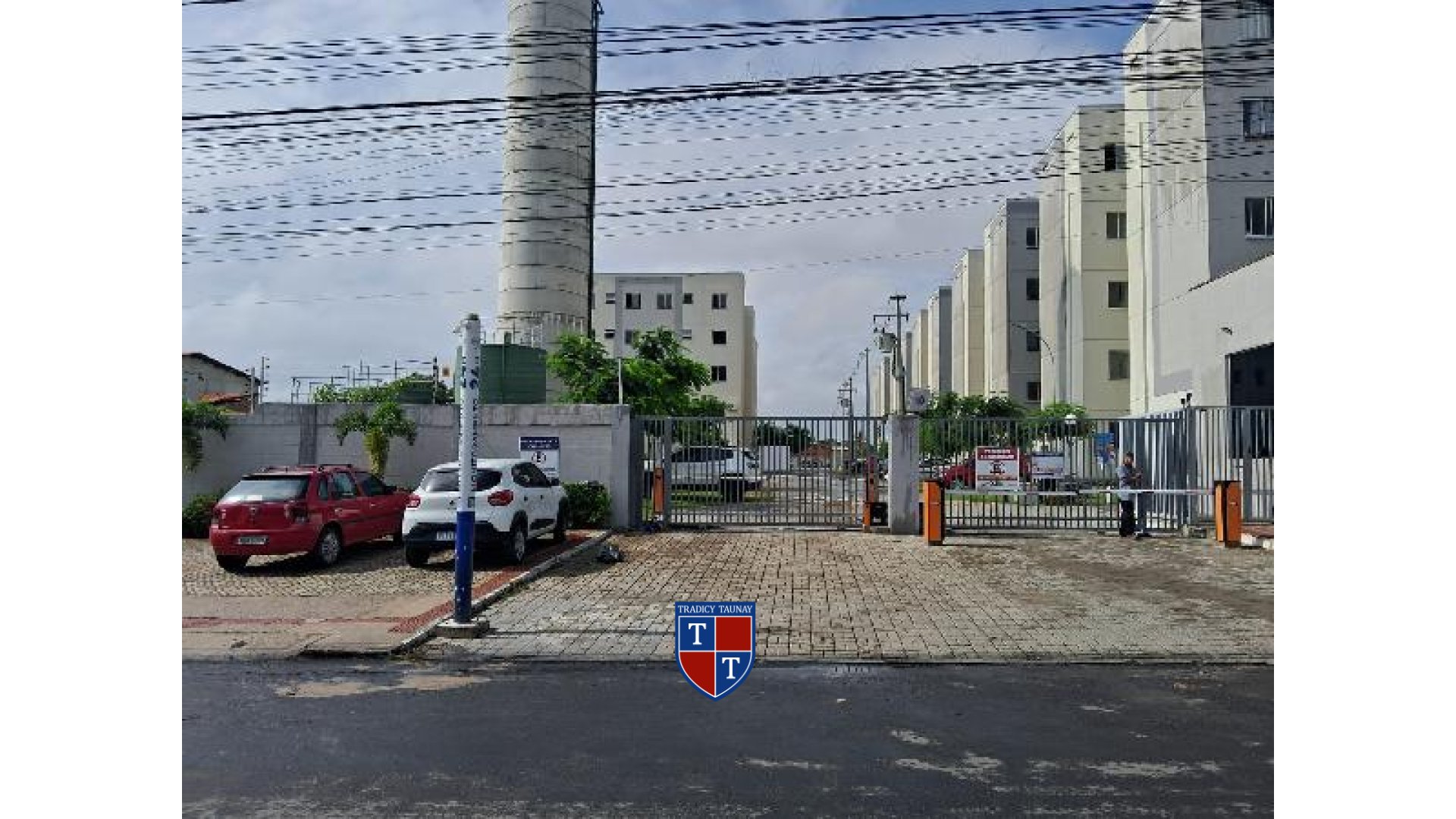 APARTAMENTO em JANGURUSSU