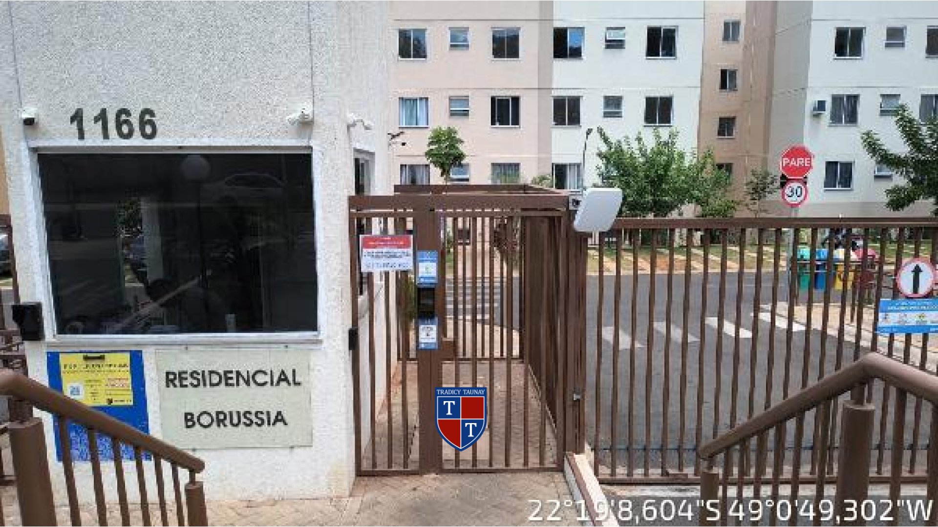 APARTAMENTO em JARDIM COUNTRY CLUB