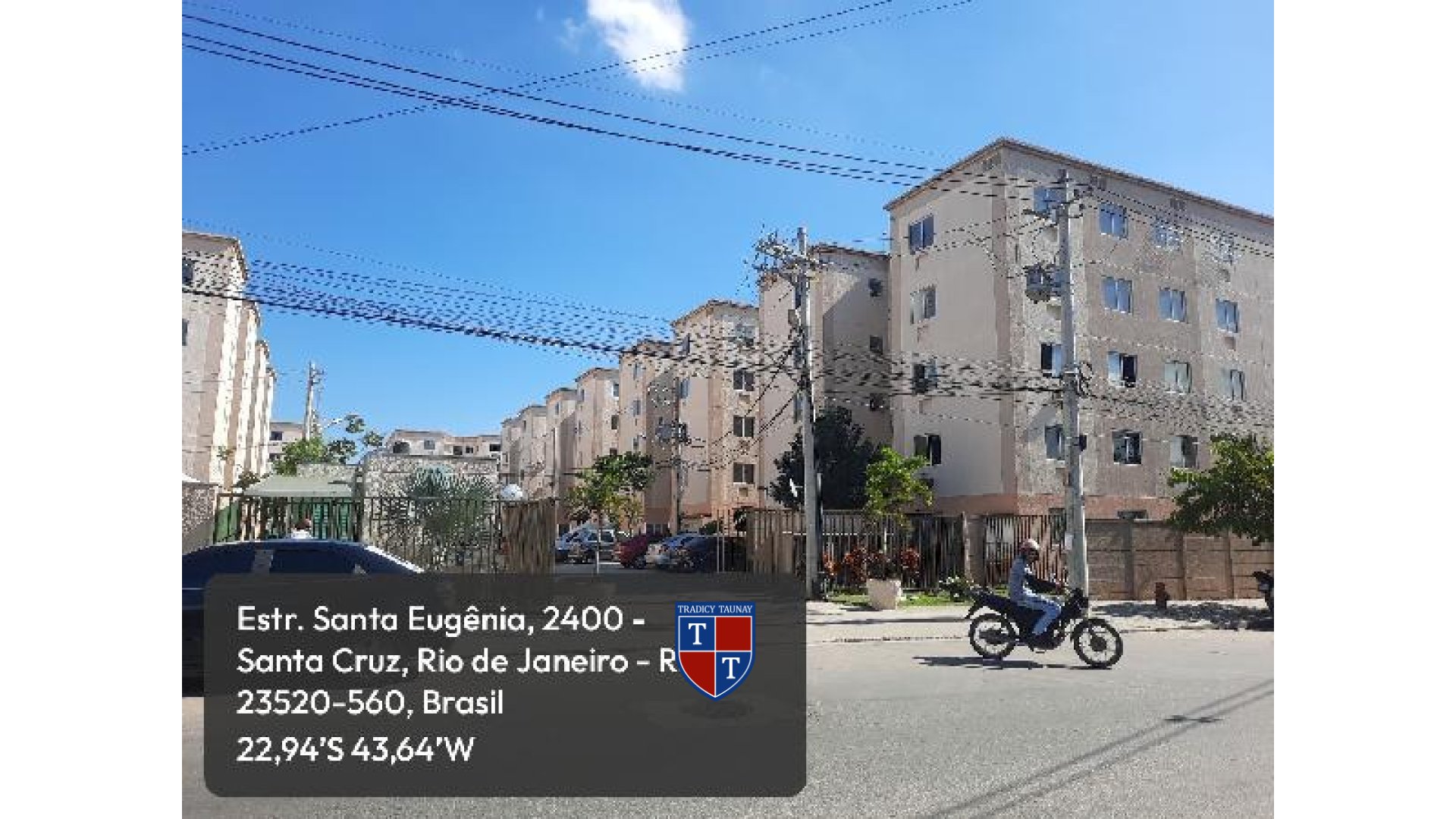 APARTAMENTO em SANTA CRUZ