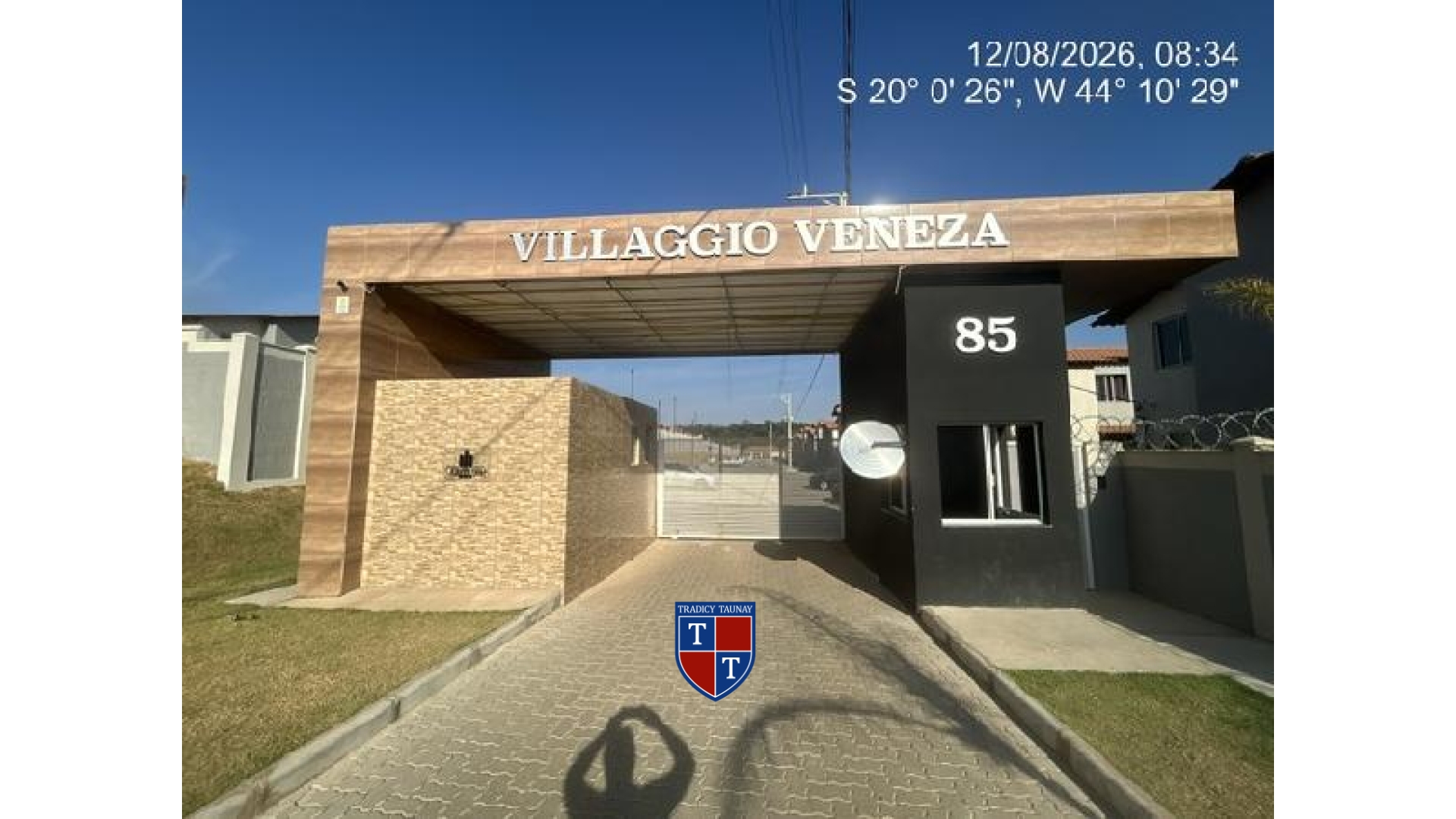 APARTAMENTO em BANDEIRINHAS