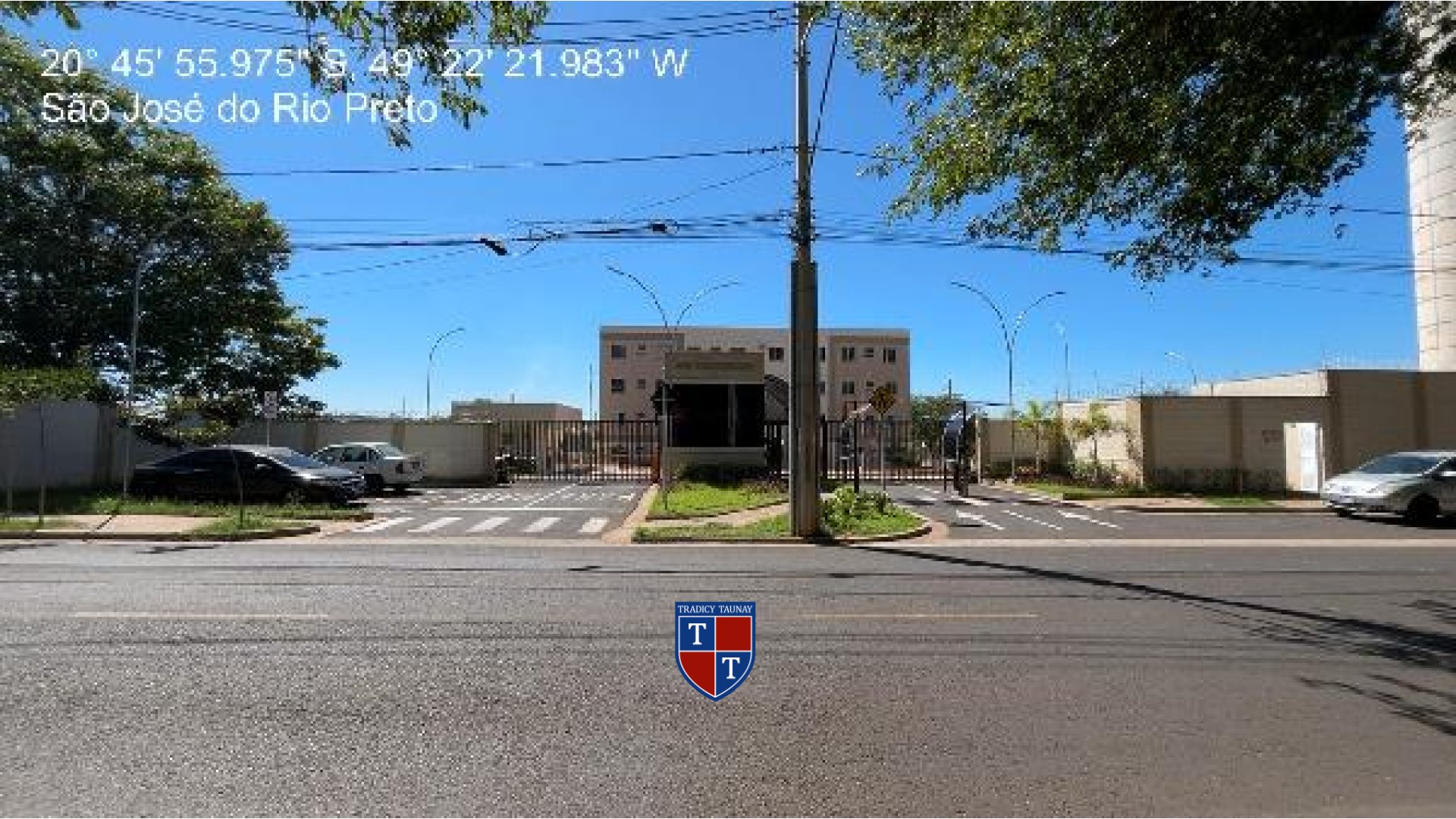APARTAMENTO em FAZENDA FELICIDADE